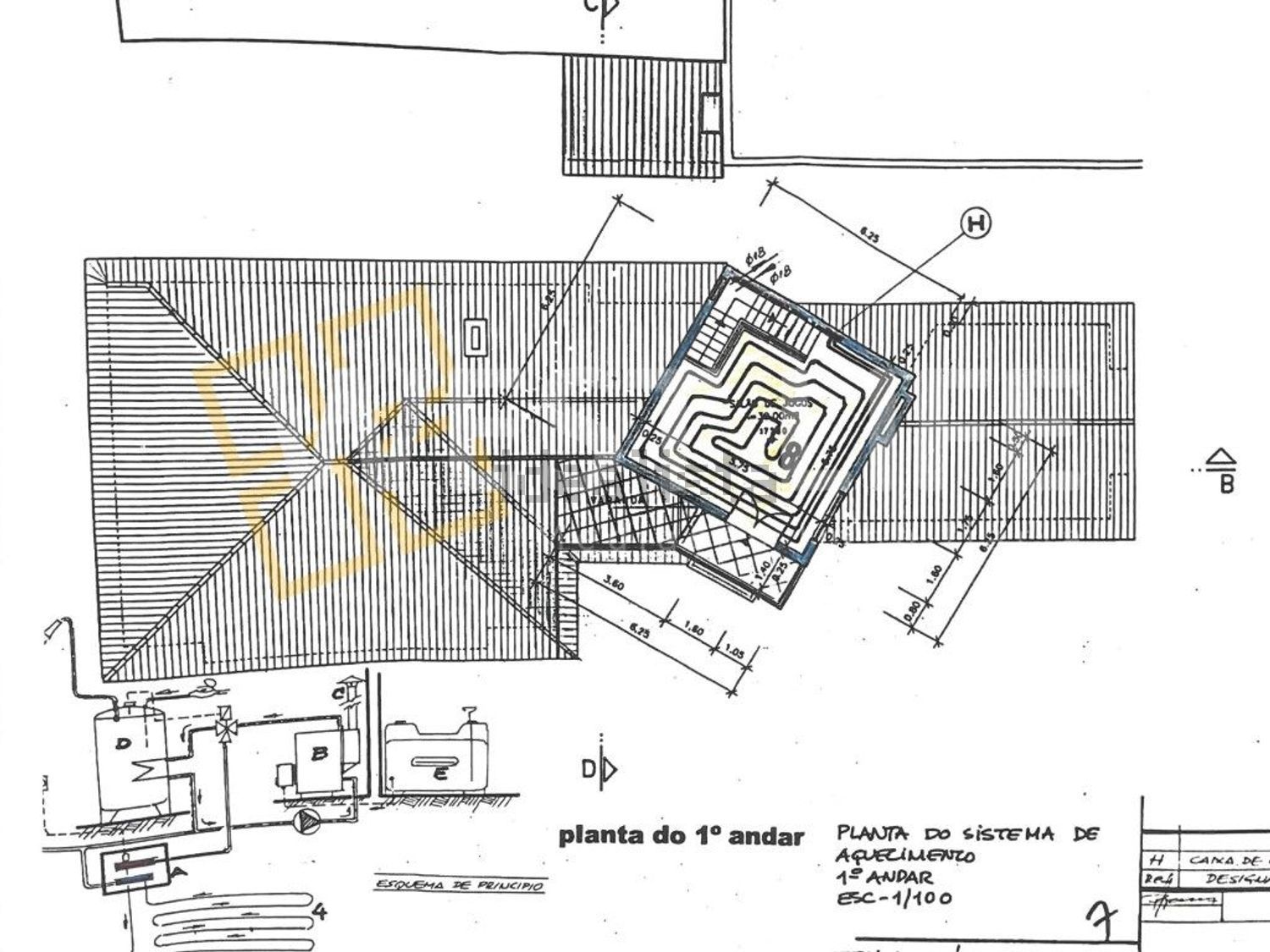 小楼房或独栋别墅出售在Vila de Colares - Mucifal - 平面图