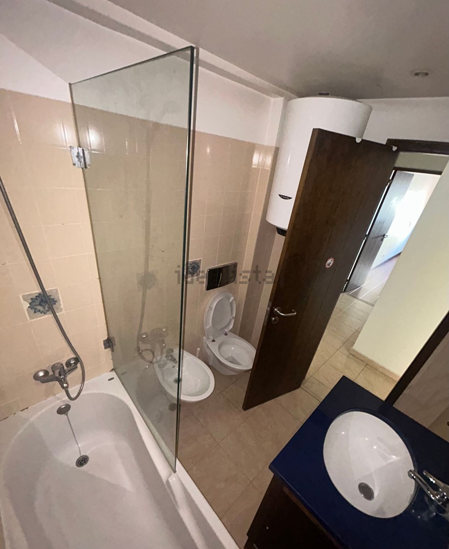 出租复式公寓在Rua da Bela Vista à Graça, 34 - 卫生间