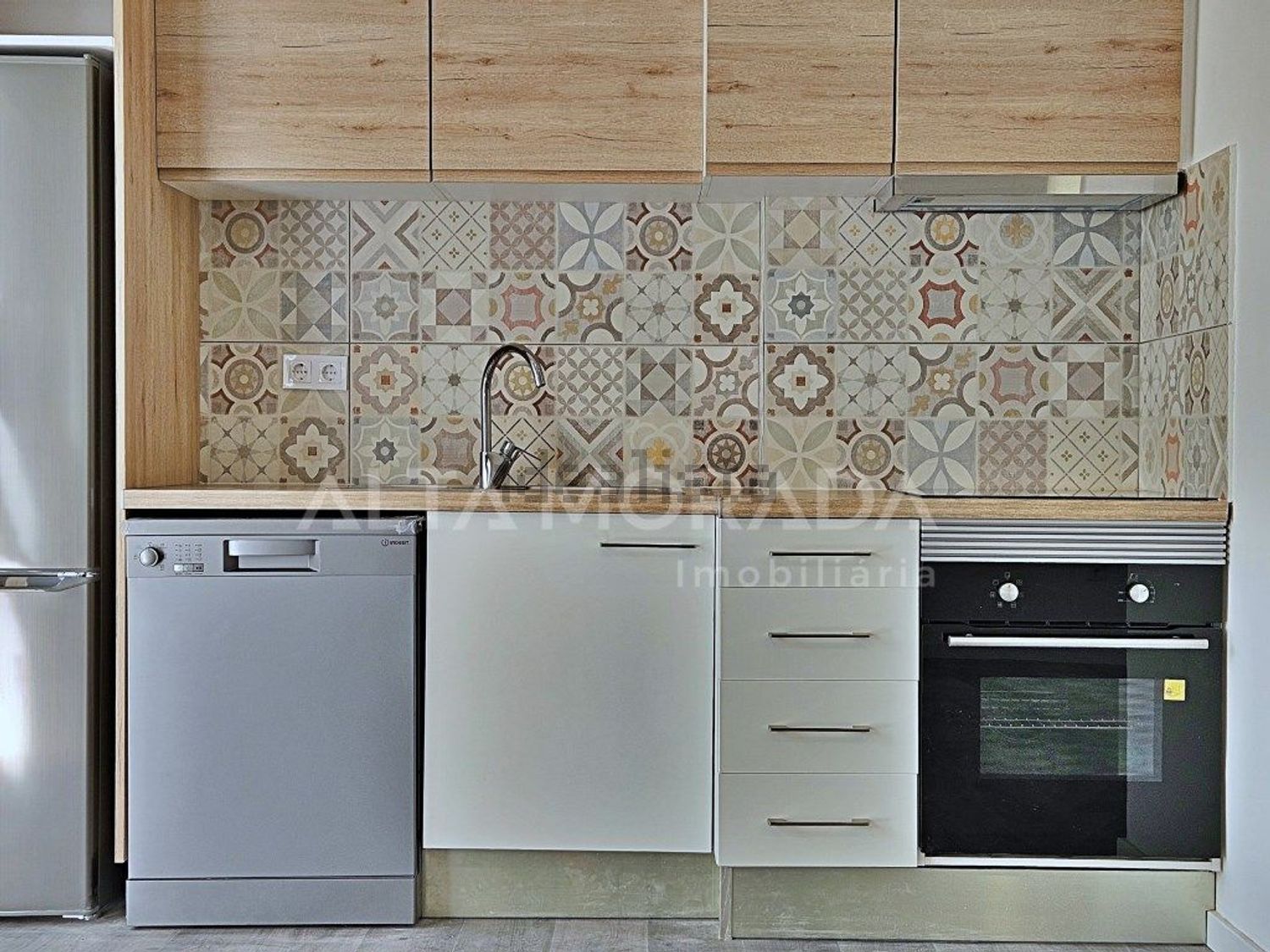 公寓 t2出售在Rua de Diu, 28 - 厨房