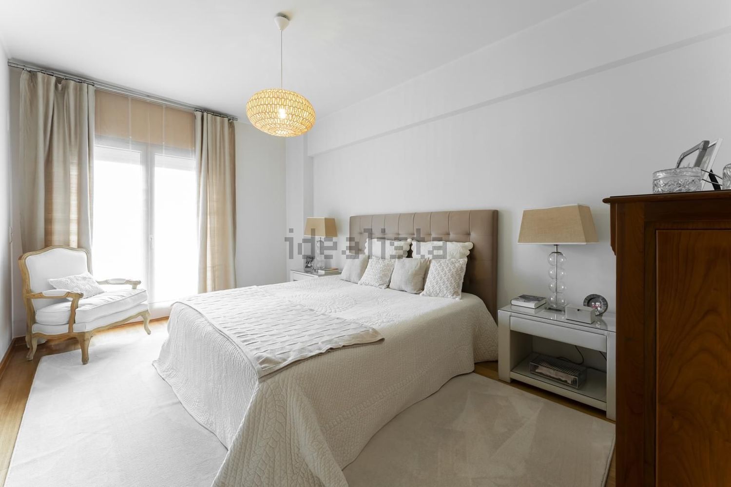 公寓 t4出售在Rua da Nau Catrineta - 卧室