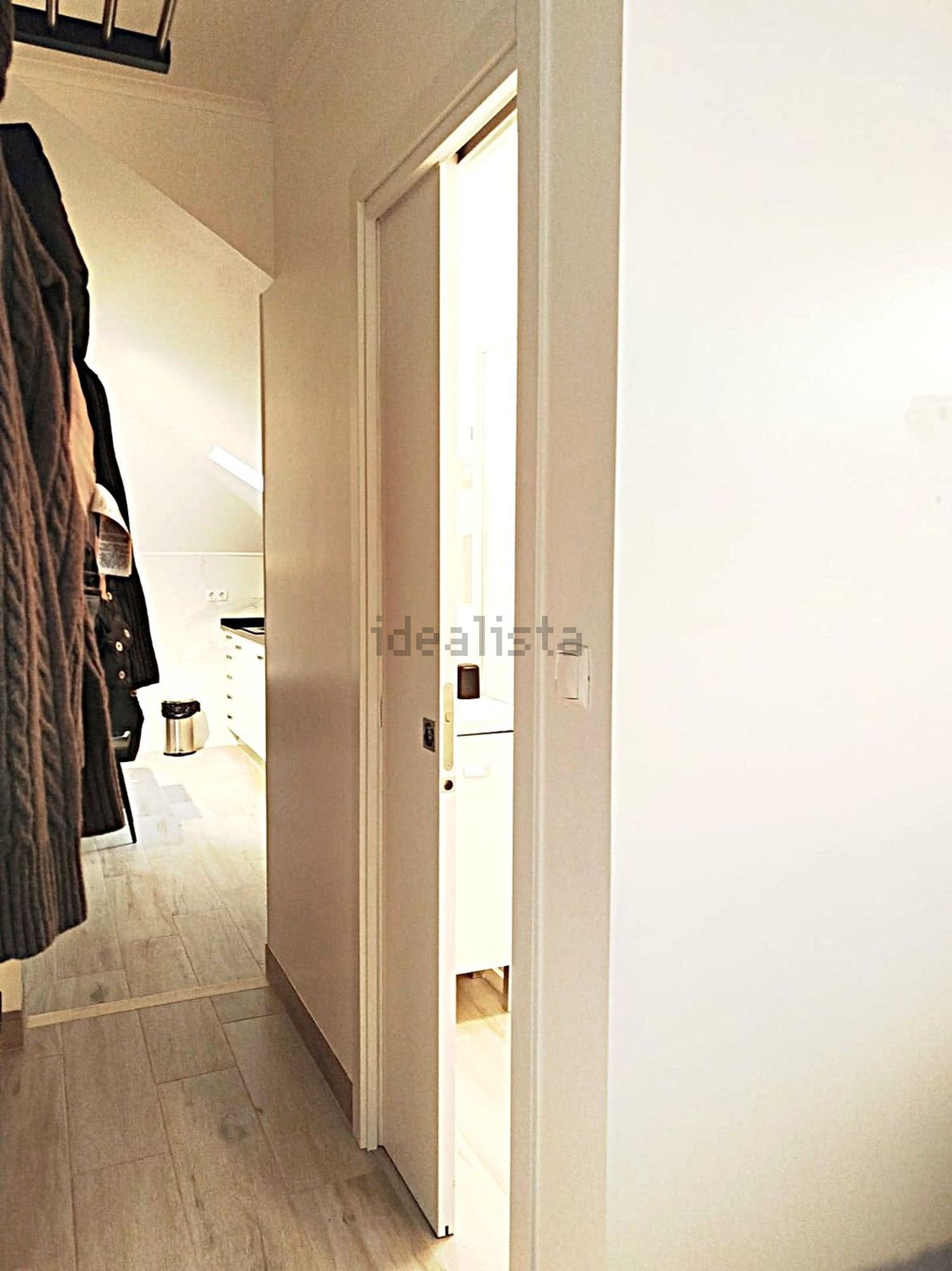 出租t0（单人公寓）在Rua Coronel Ferreira do Amaral, 9 - 过道