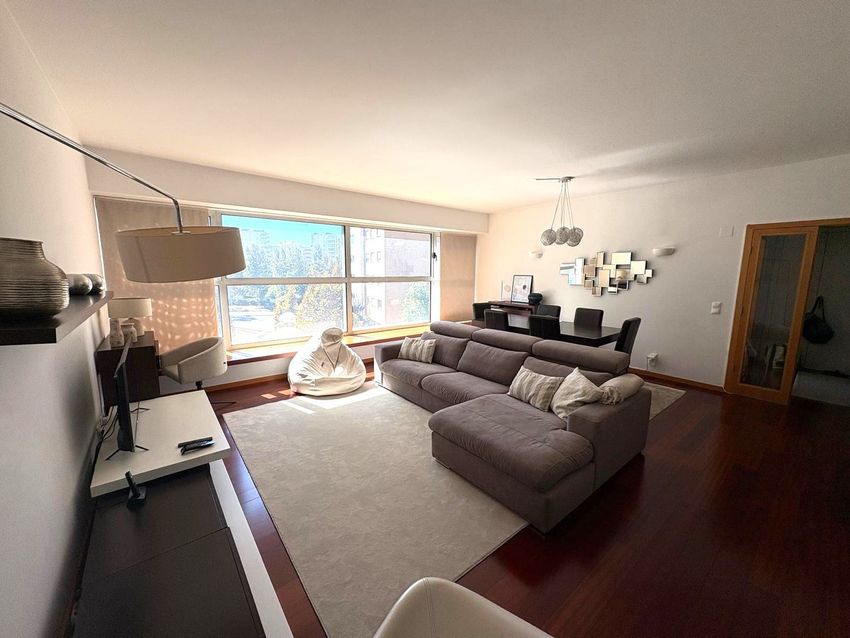 公寓 t3出售在Praceta Fernando Valle