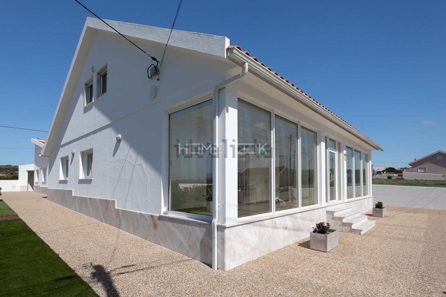 小楼房或别墅出售在Igreja Nova e Cheleiros - 外立面