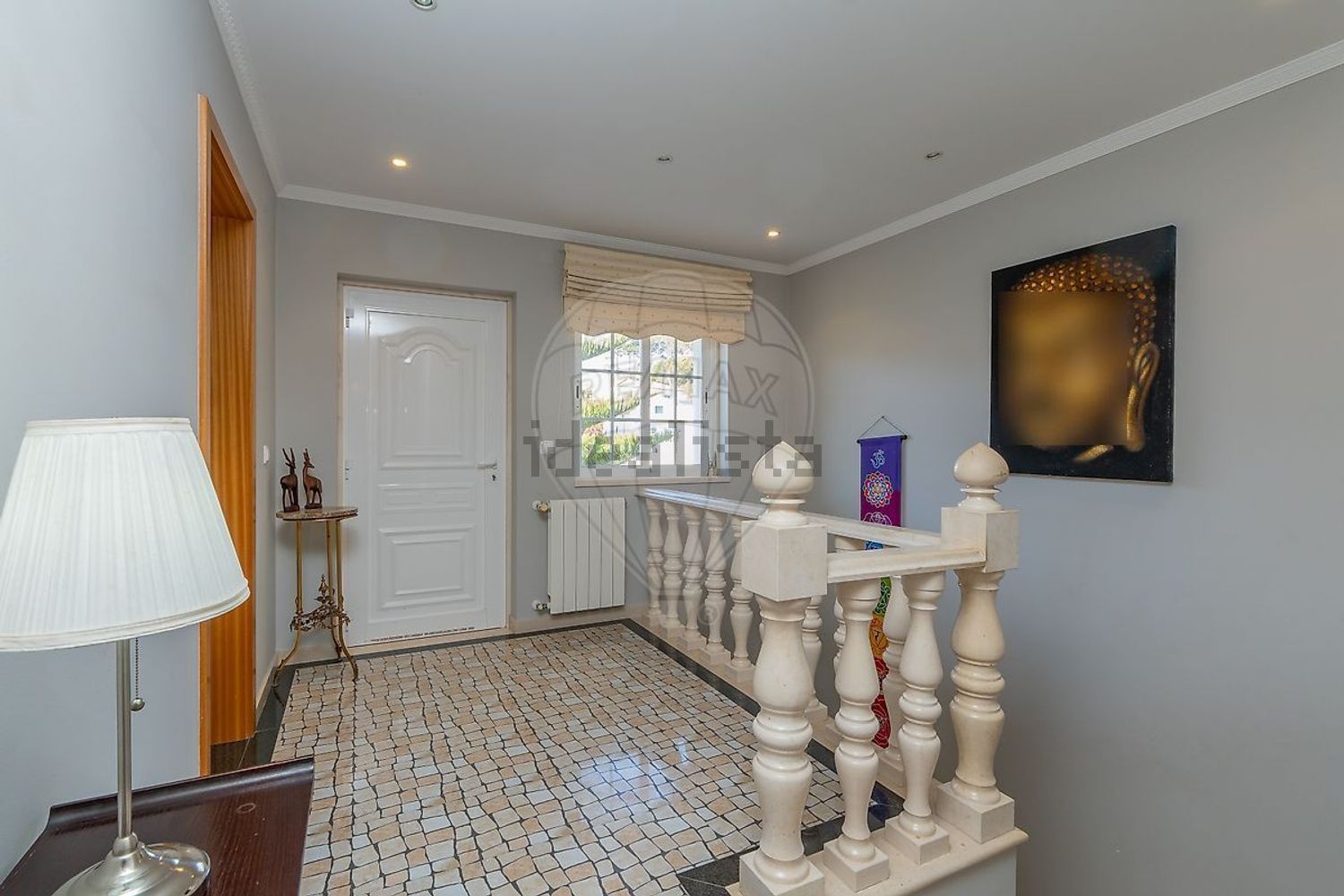 小楼房或独栋别墅出售在Rua do Campo da Bola - 客厅