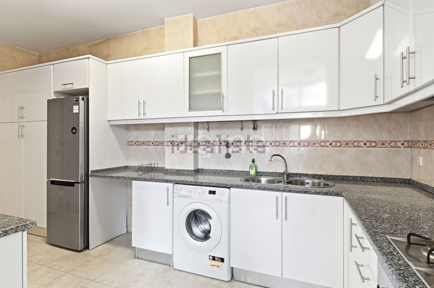 公寓 t4出售在Rua dos Soeiros, 335 - 厨房