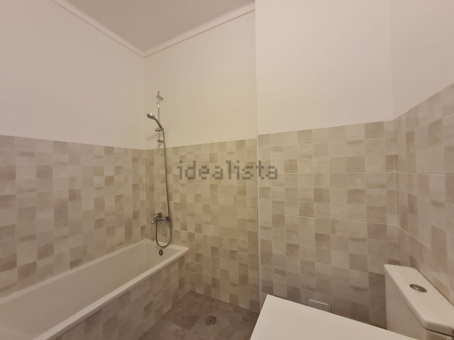 出租公寓 t2在Rua Ginestal Machado - 卫生间