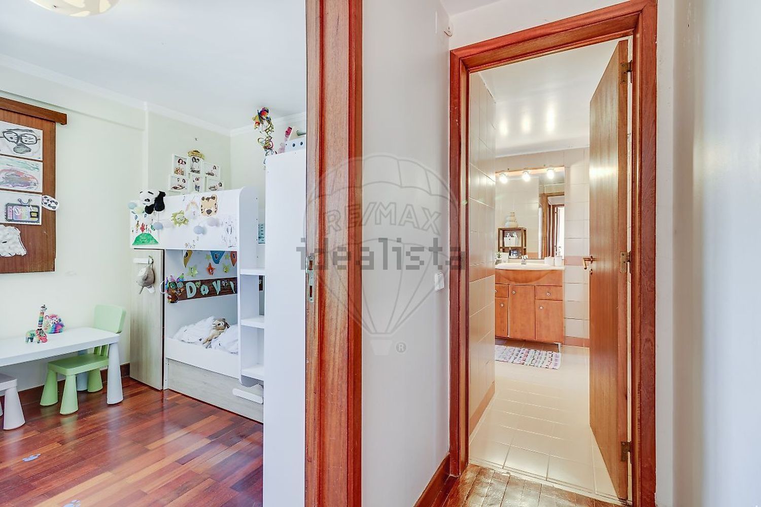 公寓 t2出售在Rua da Bela Vista à Graça - 过道