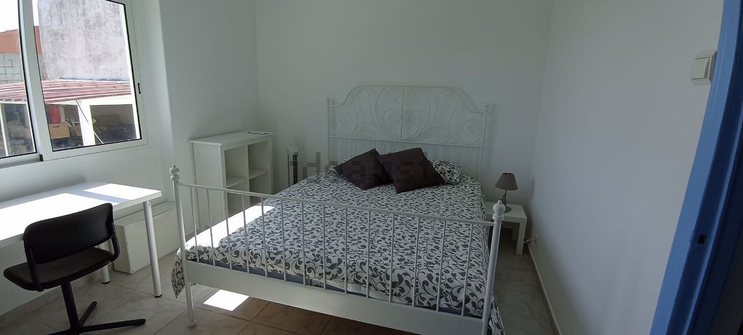 出租房间在Rua São Pedro, 14 - 卧室