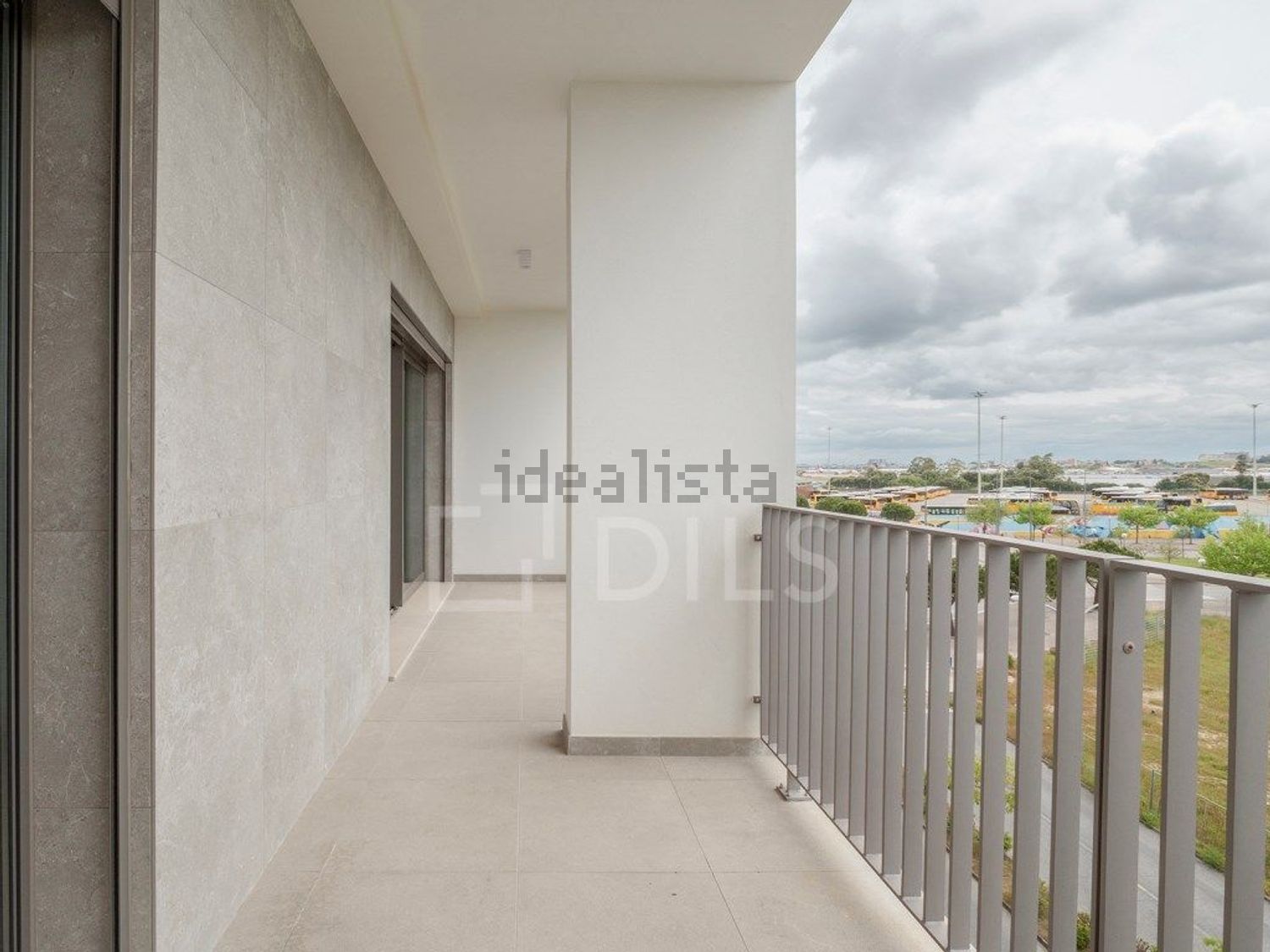 出租公寓 t3在Avenida Álvaro Cunhal - 露台