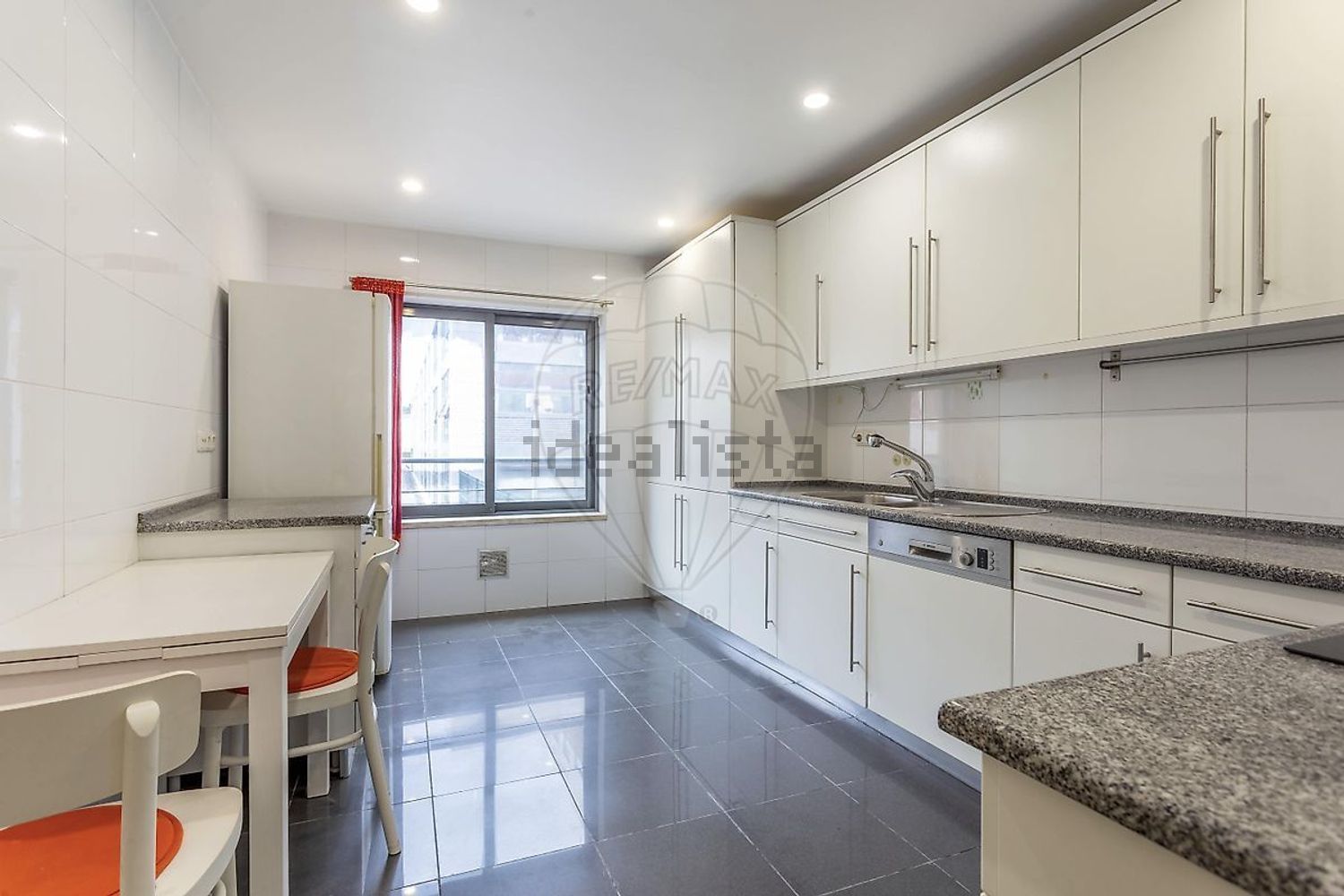 出租公寓 t2在Avenida de Pádua - 厨房