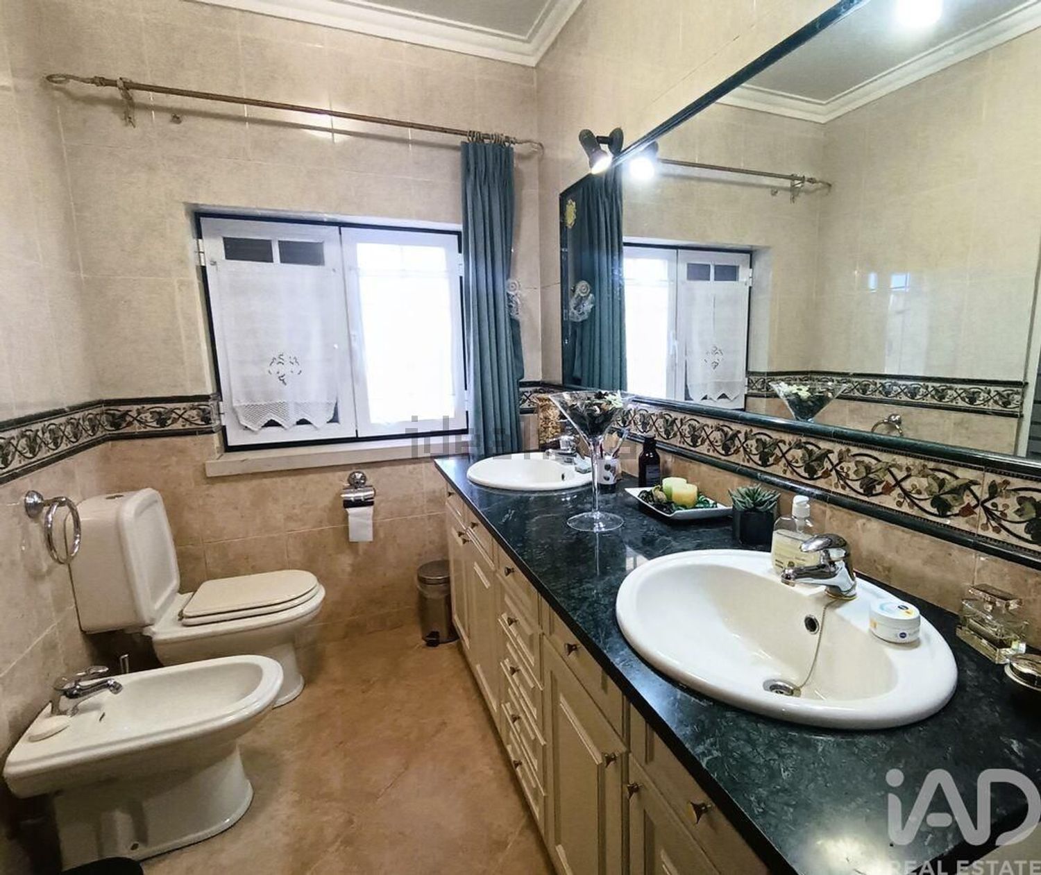 小楼房或独栋别墅出售在Castanheira do Ribatejo e Cachoeiras - 卫生间