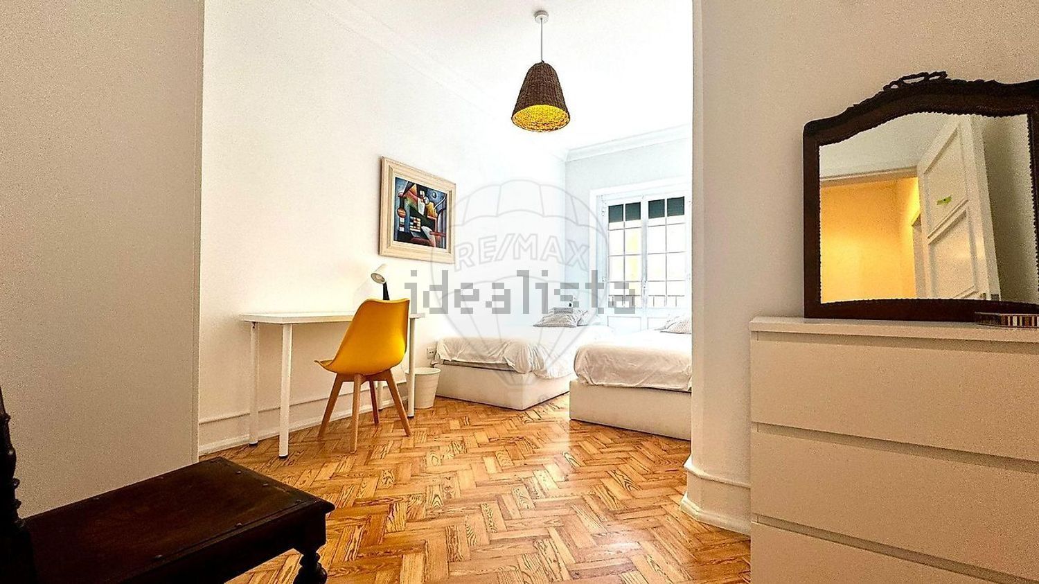 公寓 t4出售在Estrada das Laranjeiras - 客厅