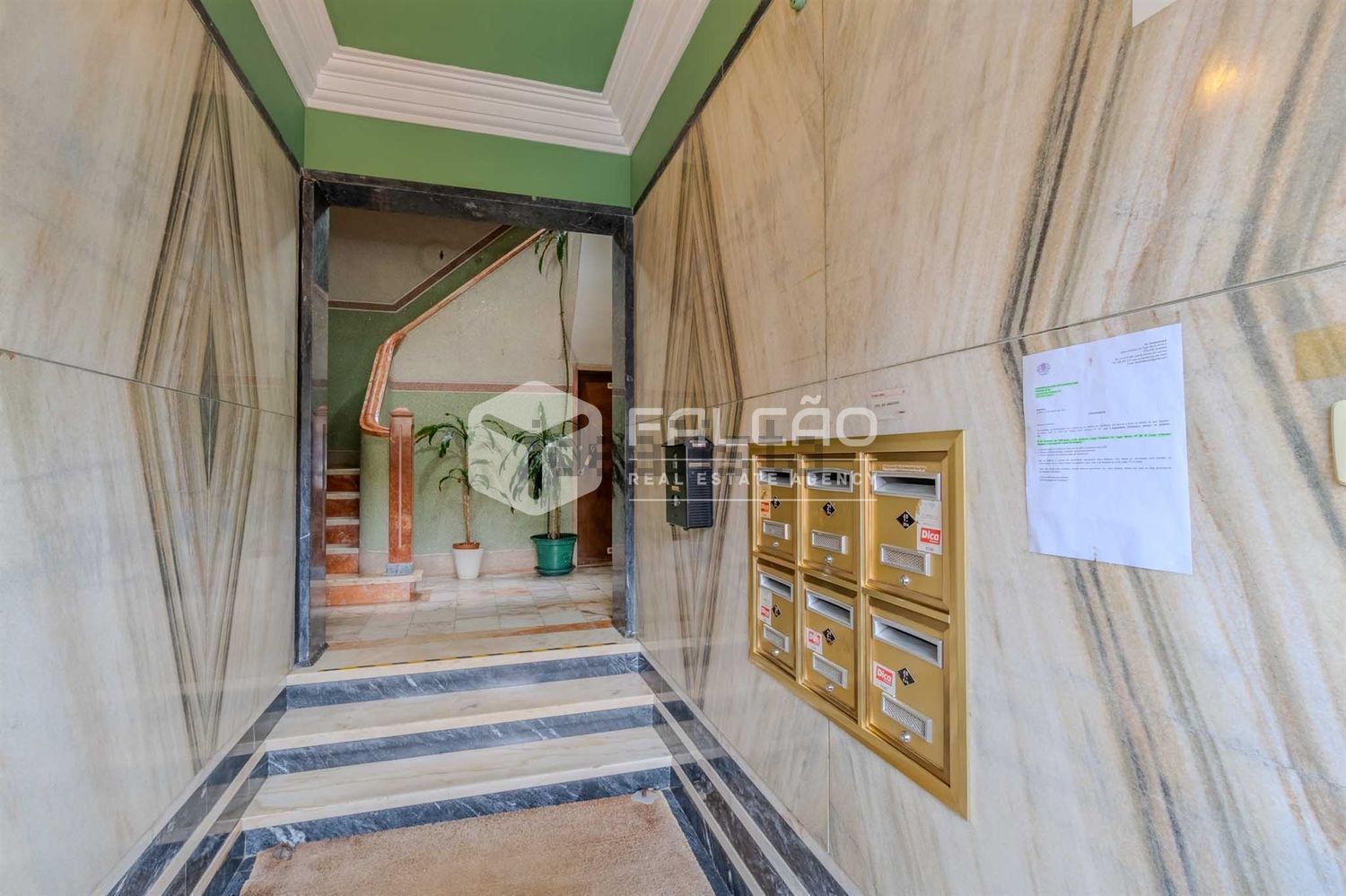 公寓 t3出售在Centro da Amadora - 照片