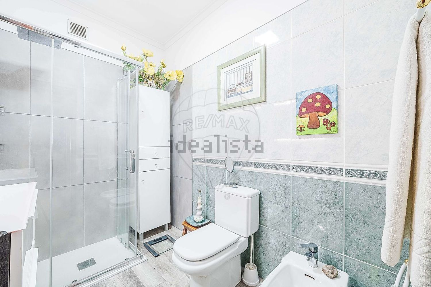 公寓 t3出售在Rua José Régio - 卫生间