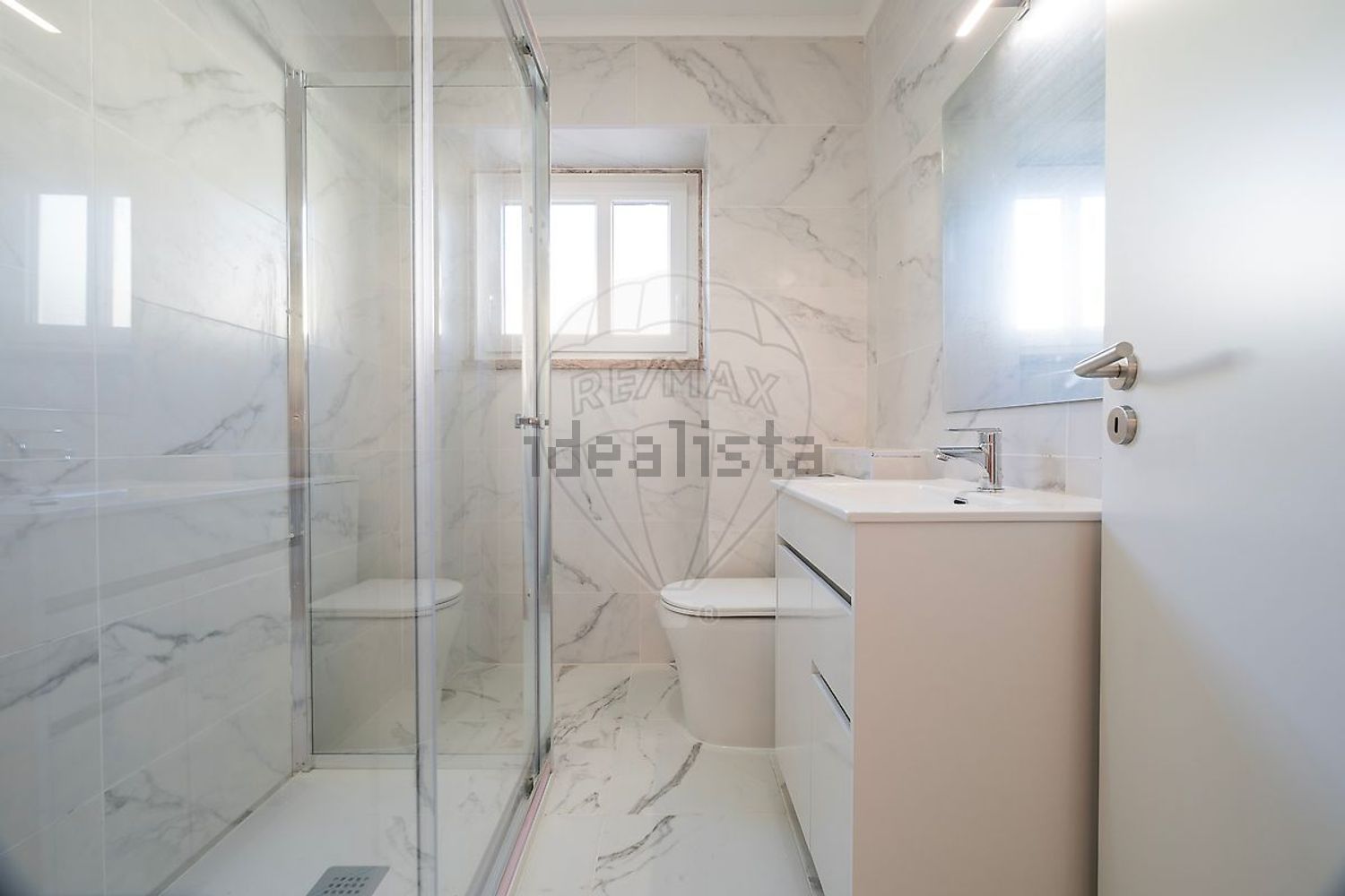 出租公寓 t2在Praceta Infante Dom Fernando - 卫生间