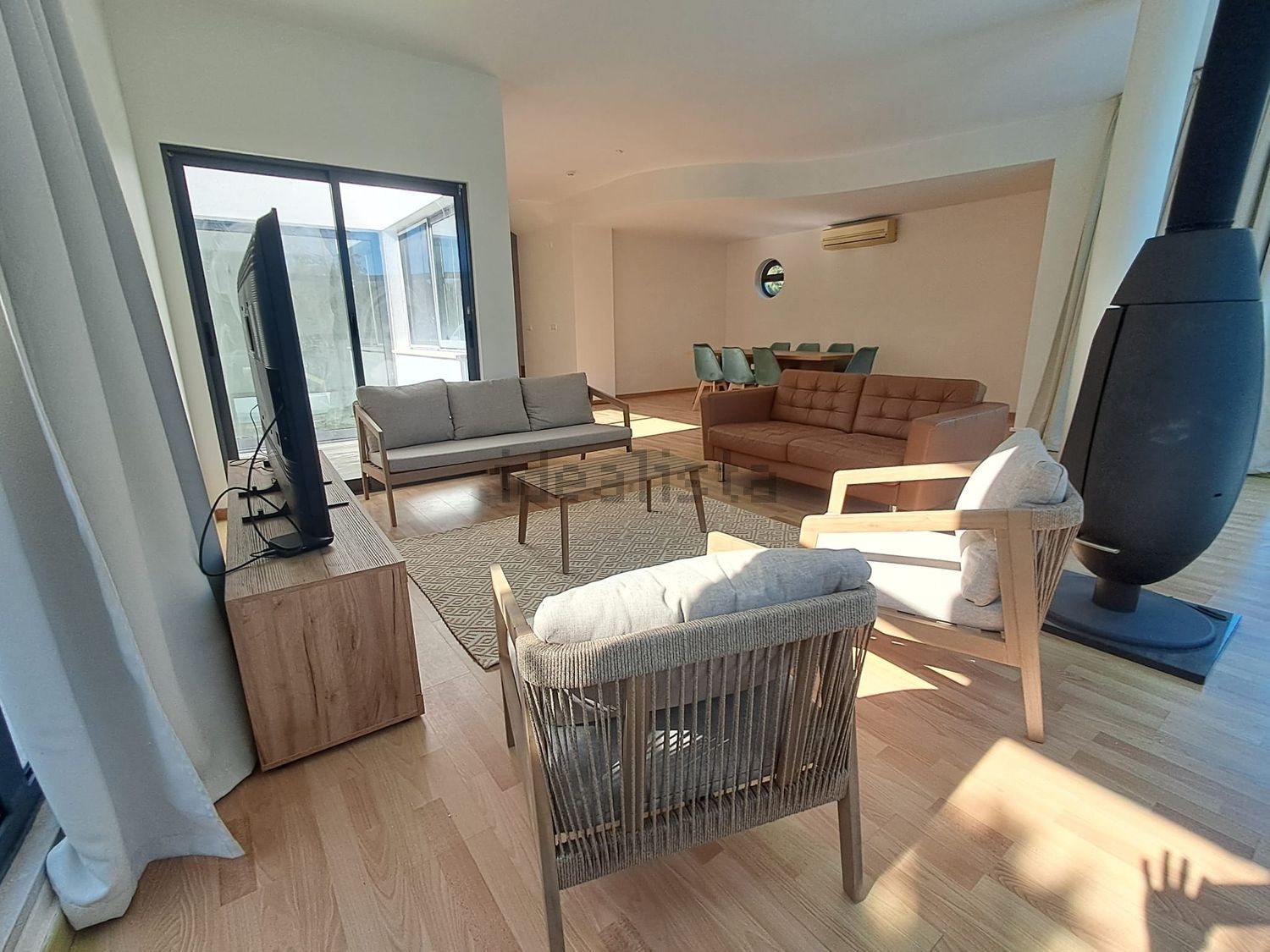 出租小楼房或独栋别墅在Palmela Village - Colinas da Arrábida - 客厅