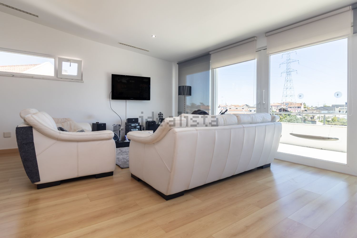 小楼房或独栋别墅出售在Rua Jorge Brum do Canto - 客厅