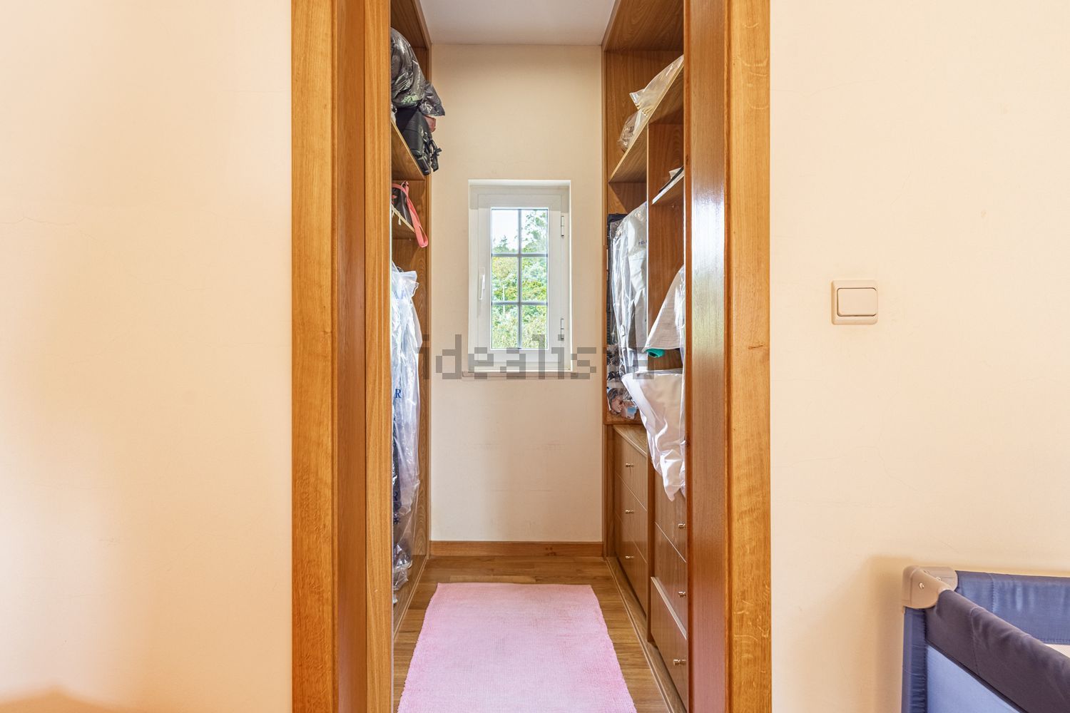 小楼房或独栋别墅出售Estr. da Serralheira de Baixo - 过道