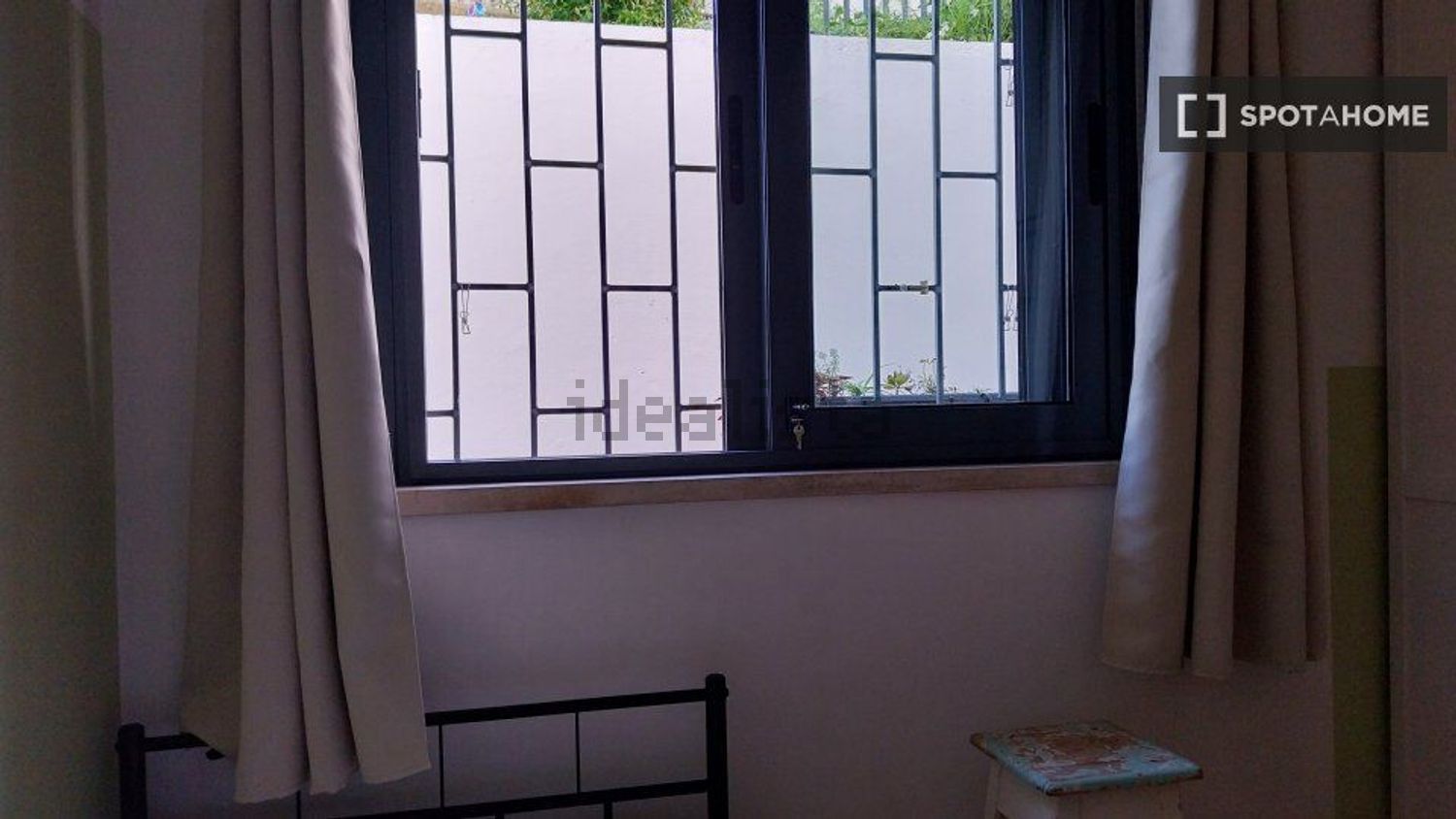 出租房间在Rua Engenheiro Cunha Leal - 照片