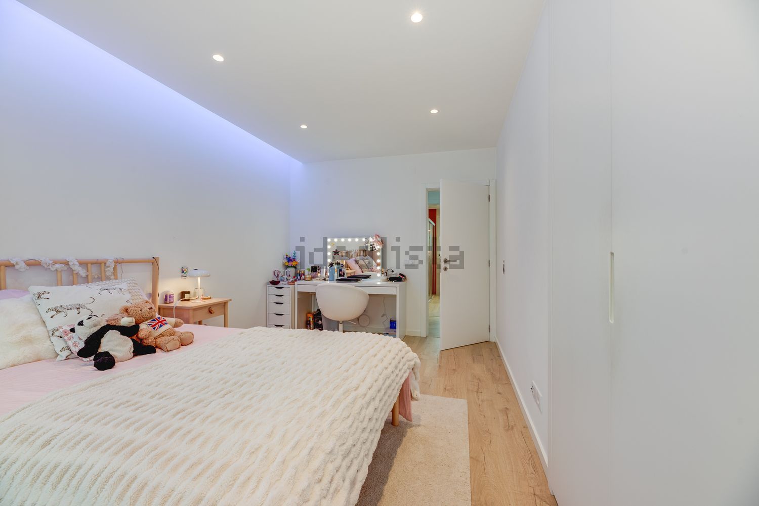 小楼房或独栋别墅出售在Rua da Mandinga s/n - 卧室