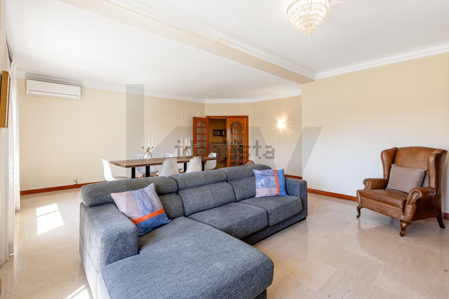 出租公寓 t3在Rua Professor Mark Athias, 1 b 1c, Nº - 客厅