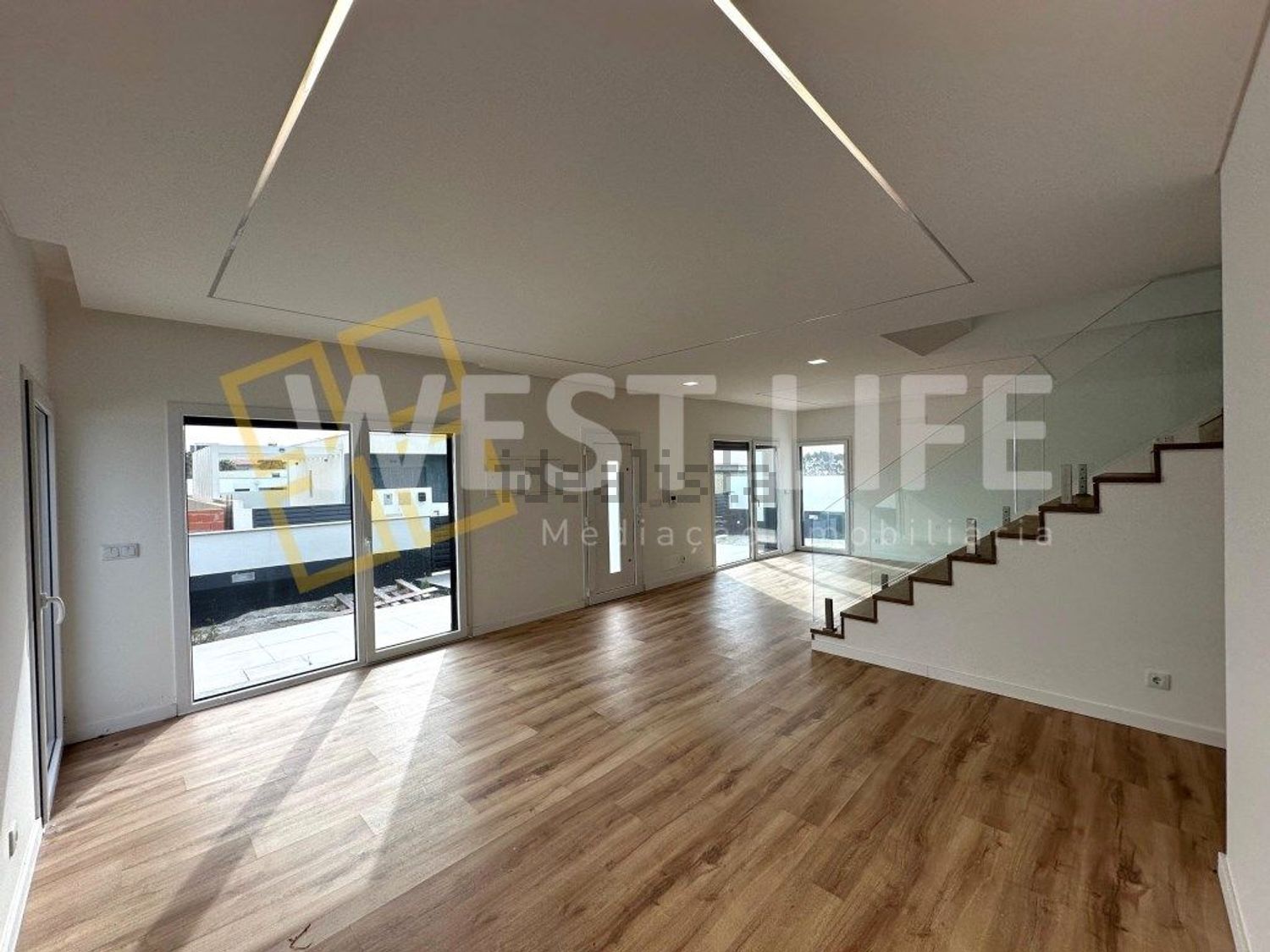 小楼房或独栋别墅出售在Santa Bárbara - 照片