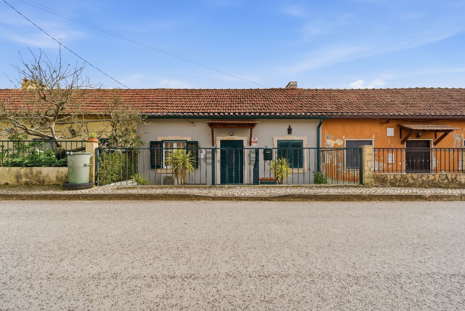 联排别墅出售在Rua Principal, 8 - 外立面