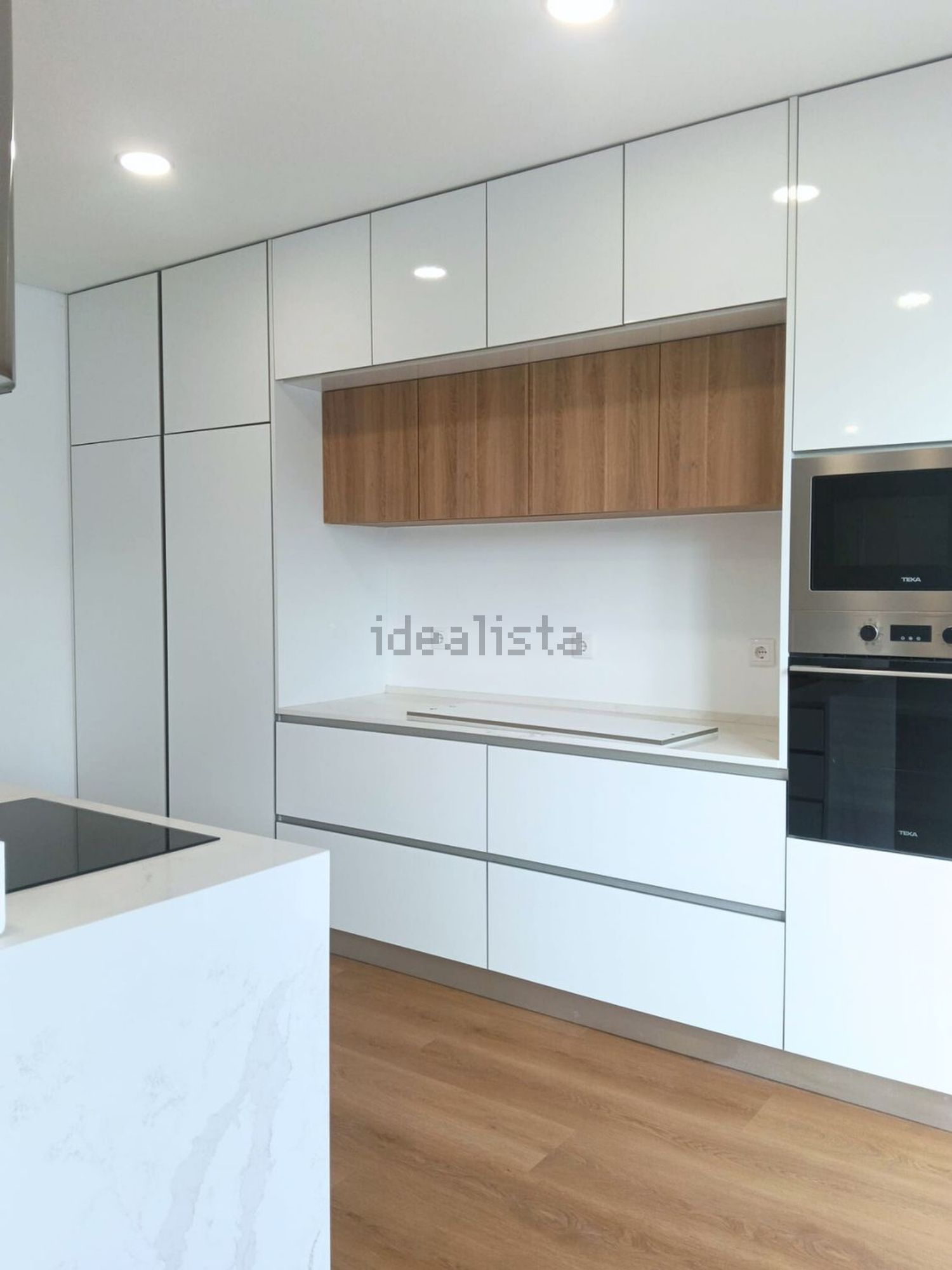 小楼房或独栋别墅出售在Rua José Malhoa, 17 - 厨房