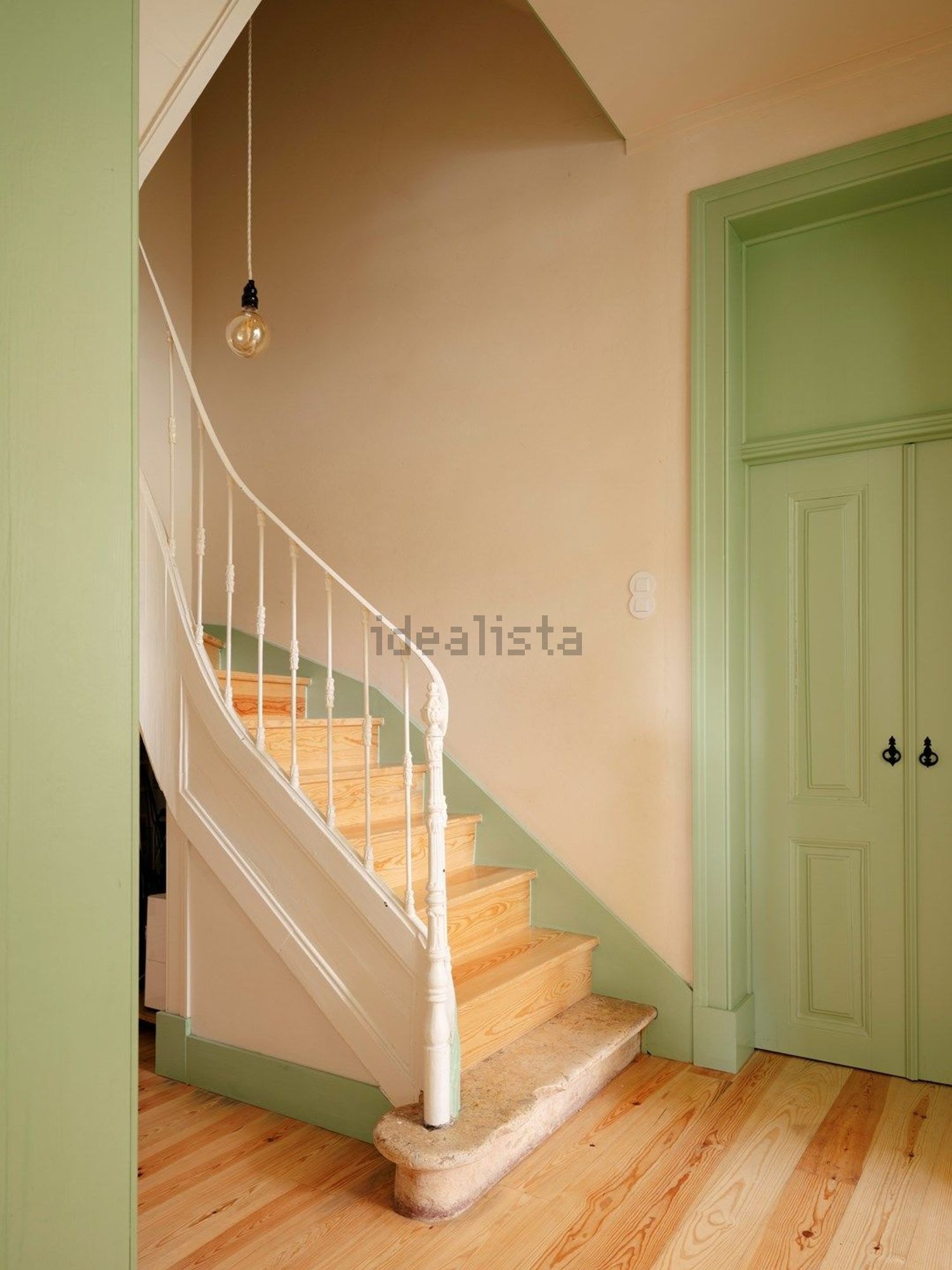 小楼房或别墅出售在Dois Portos e Runa - 详情