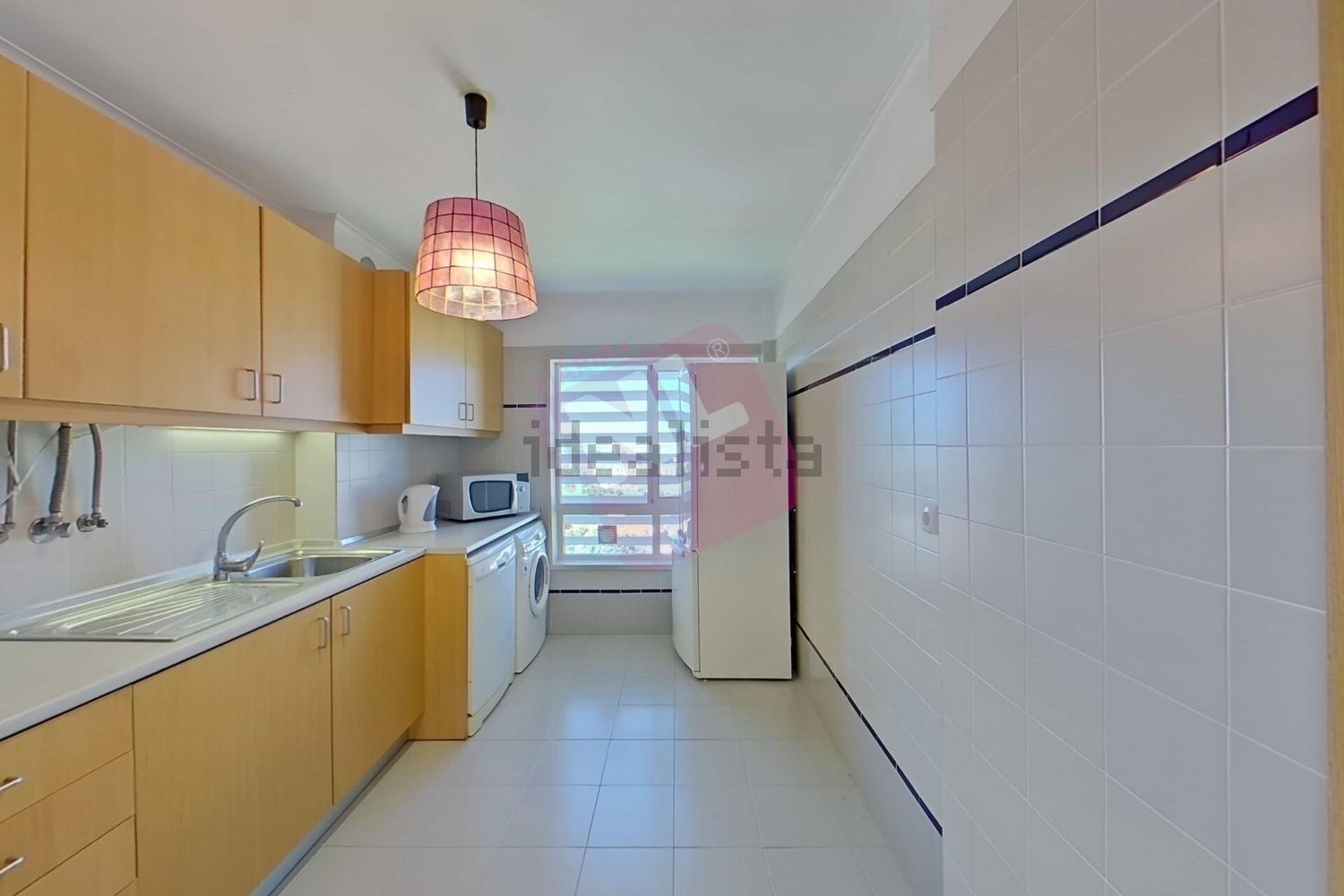 出租公寓 t2在Rua Fernando Gusmão, 17 - 厨房