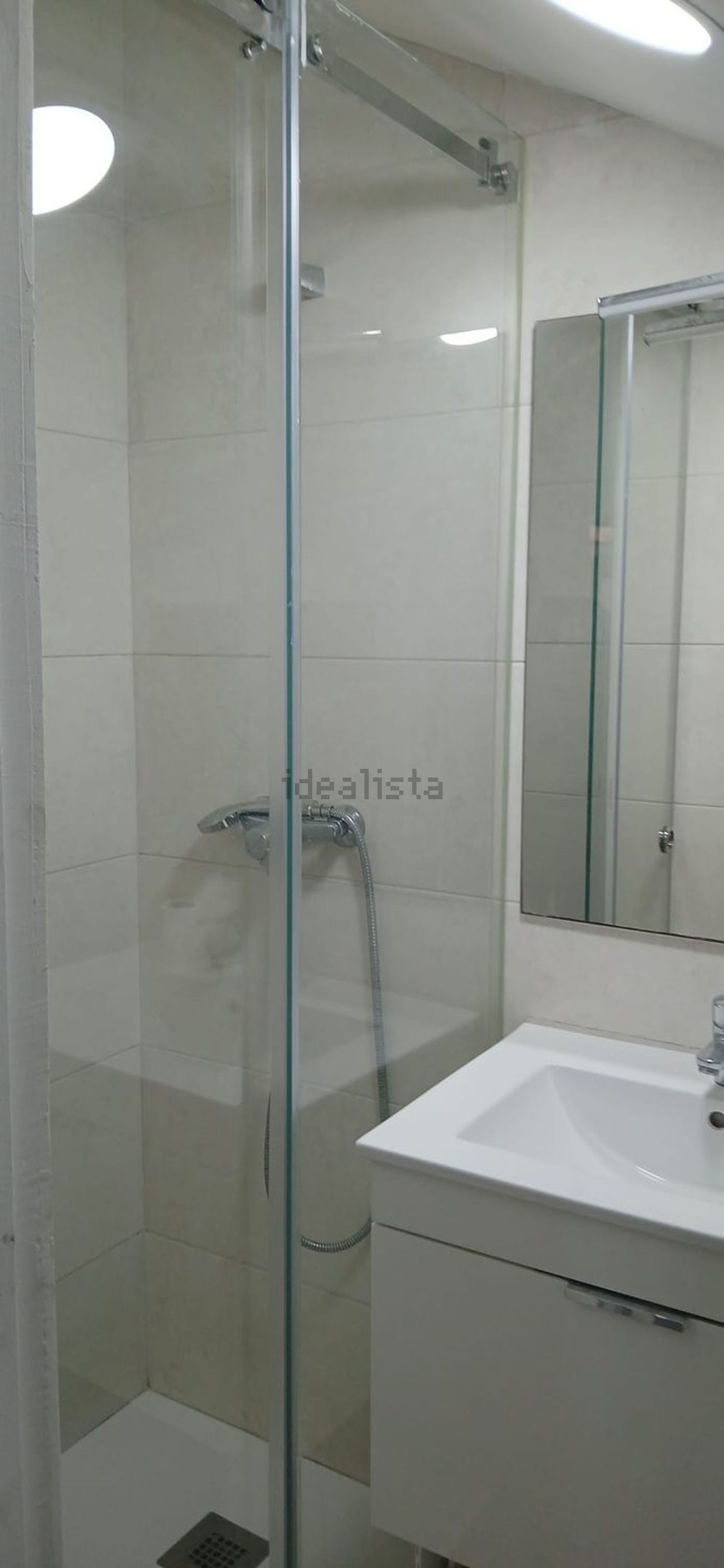 出租公寓 t1在Rua de Santo António da Glória, 1 - 卫生间