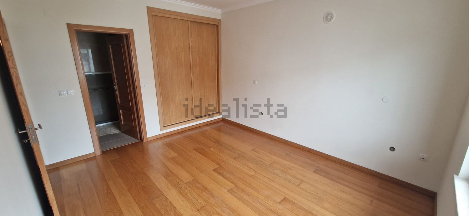 出租双拼别墅在Rua da Adega Cooperativa de Montijo, 194 - 居住