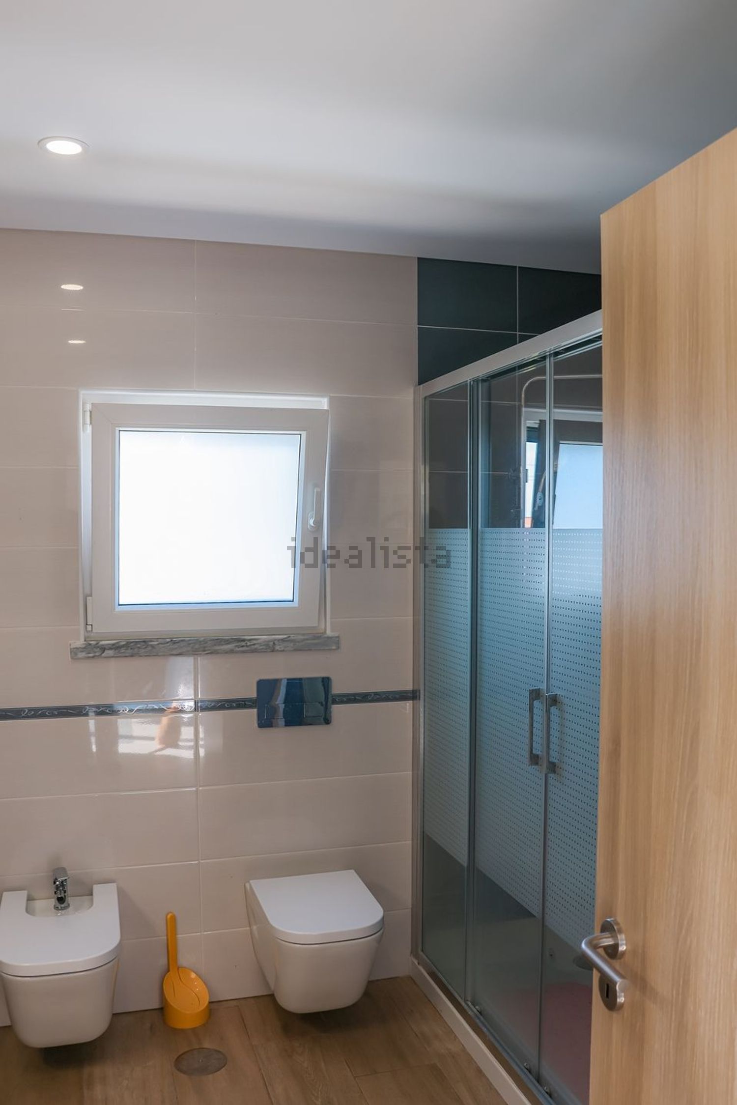 小楼房或独栋别墅出售在Boavista - 卫生间