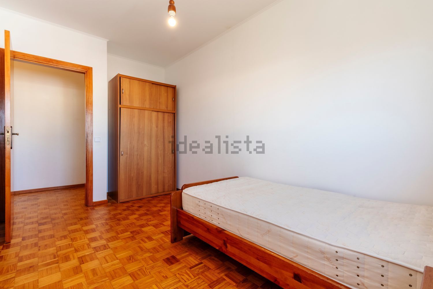 出租公寓 t2在Rua David Mourão Ferreira, 3 - 卧室