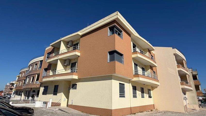 出租复式公寓在Rua Pompilio Silvestre, 15