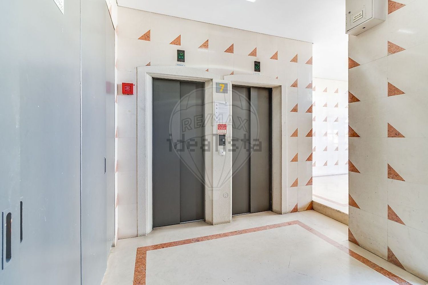 公寓 t2出售在Rua da Bela Vista à Graça - 照片