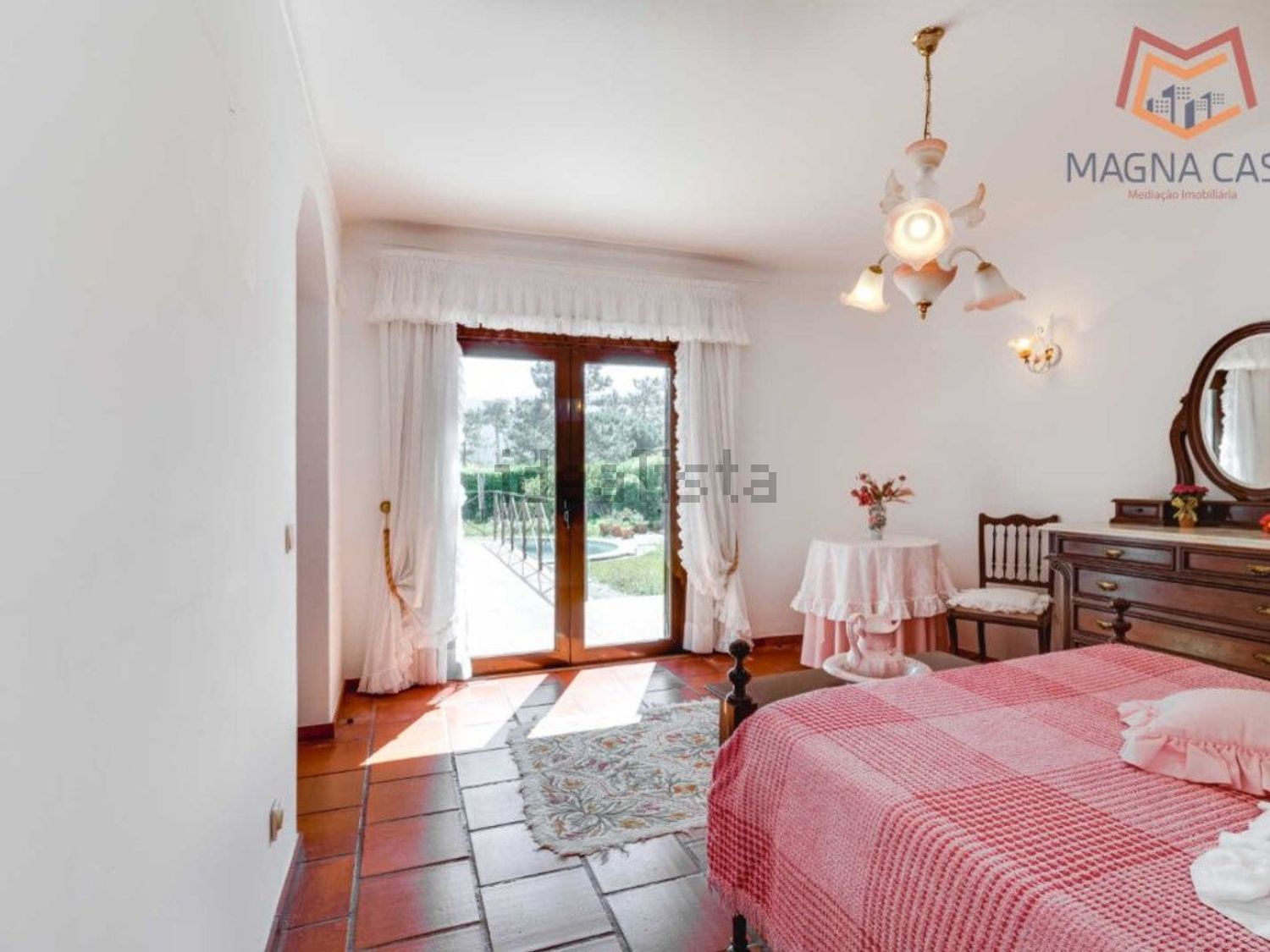 小楼房或独栋别墅出售在Rua dos Trovadores do Século XII - 卧室