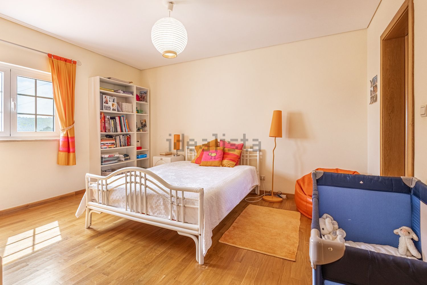 小楼房或独栋别墅出售Estr. da Serralheira de Baixo - 卧室