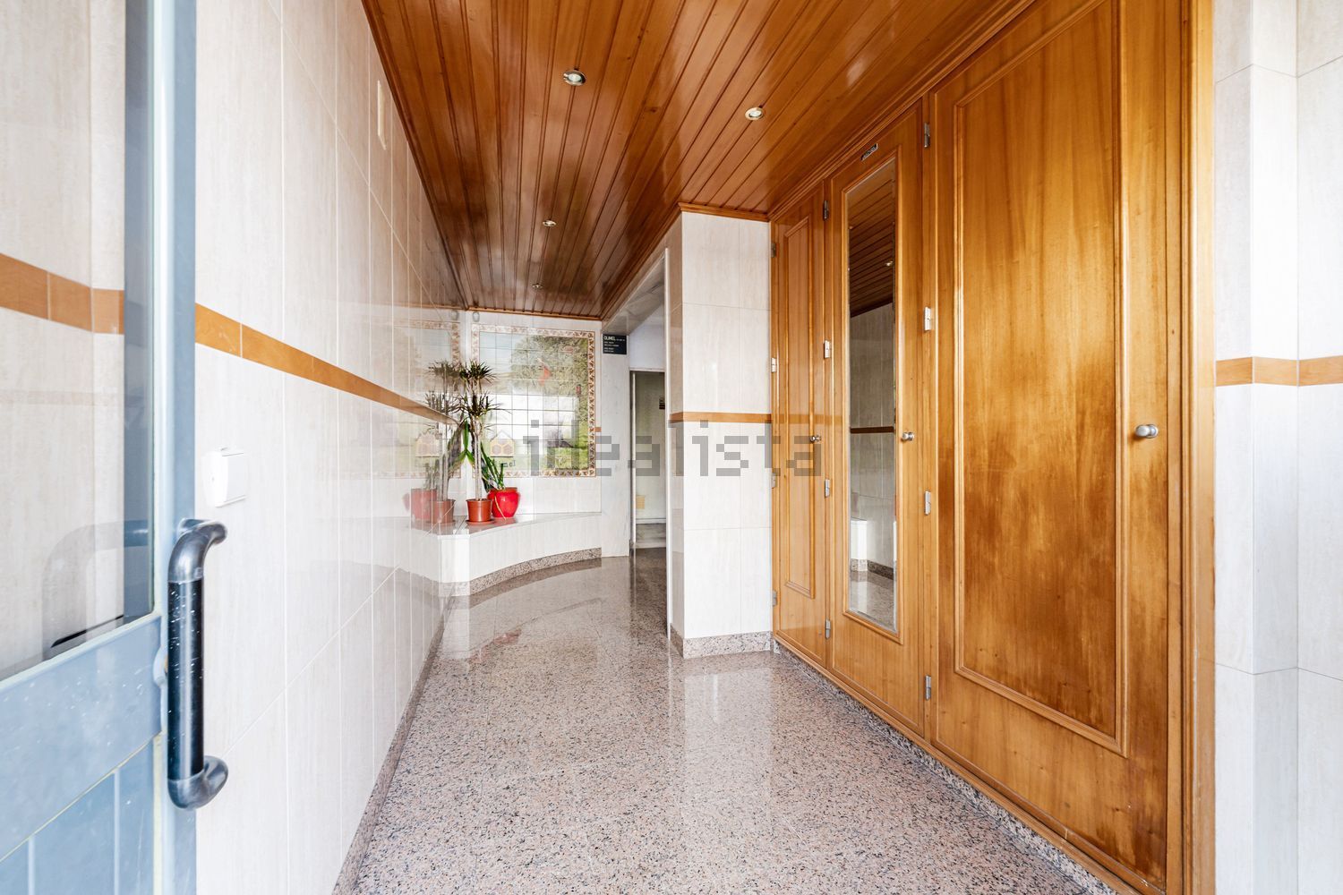 公寓 t3出售在Falagueira-Venda Nova - 过道