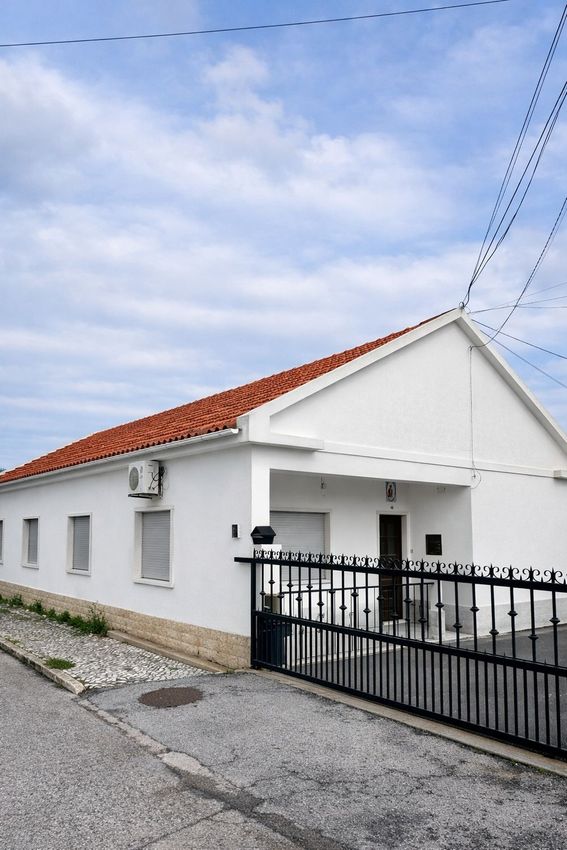 出租小楼房或独栋别墅在Rua Afonso de Albuquerque, 48