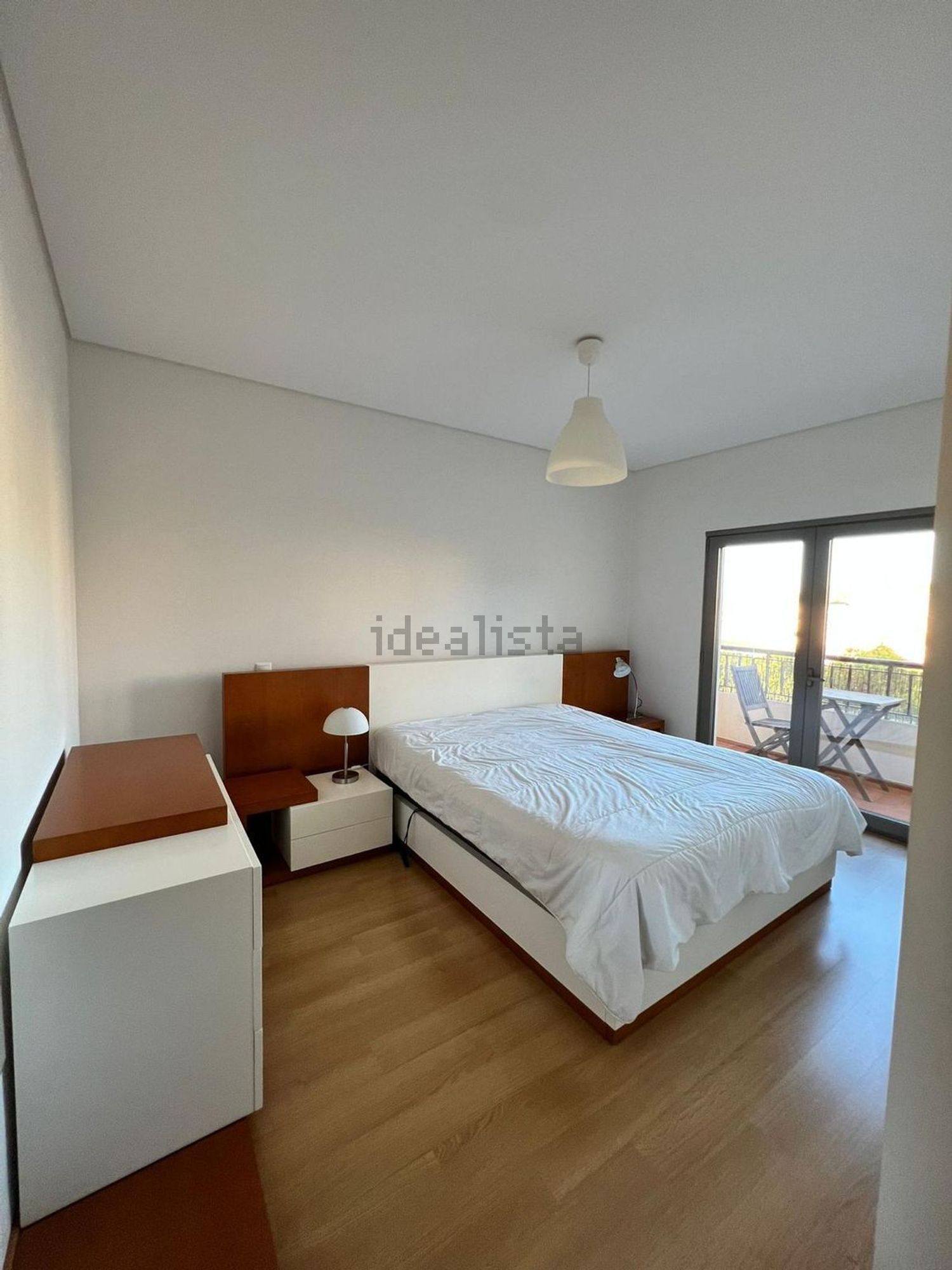 出租房间在Avenida Infante Dom Henrique, 10 - 卧室