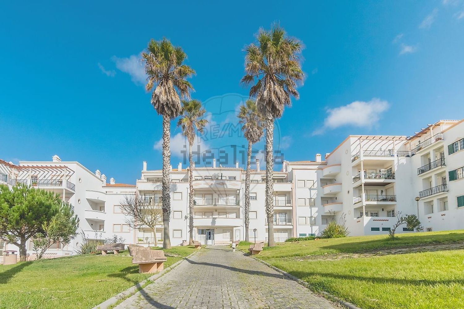 公寓 t3出售在Rua Eduarda Lapa - 视线