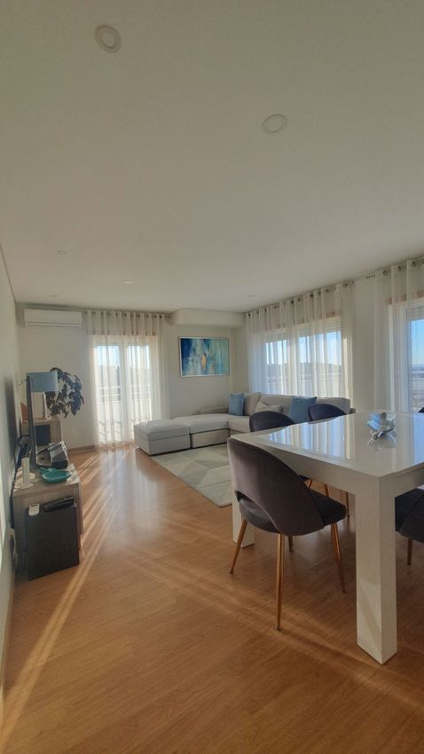 公寓 t2出售在Rua de Évora, 11