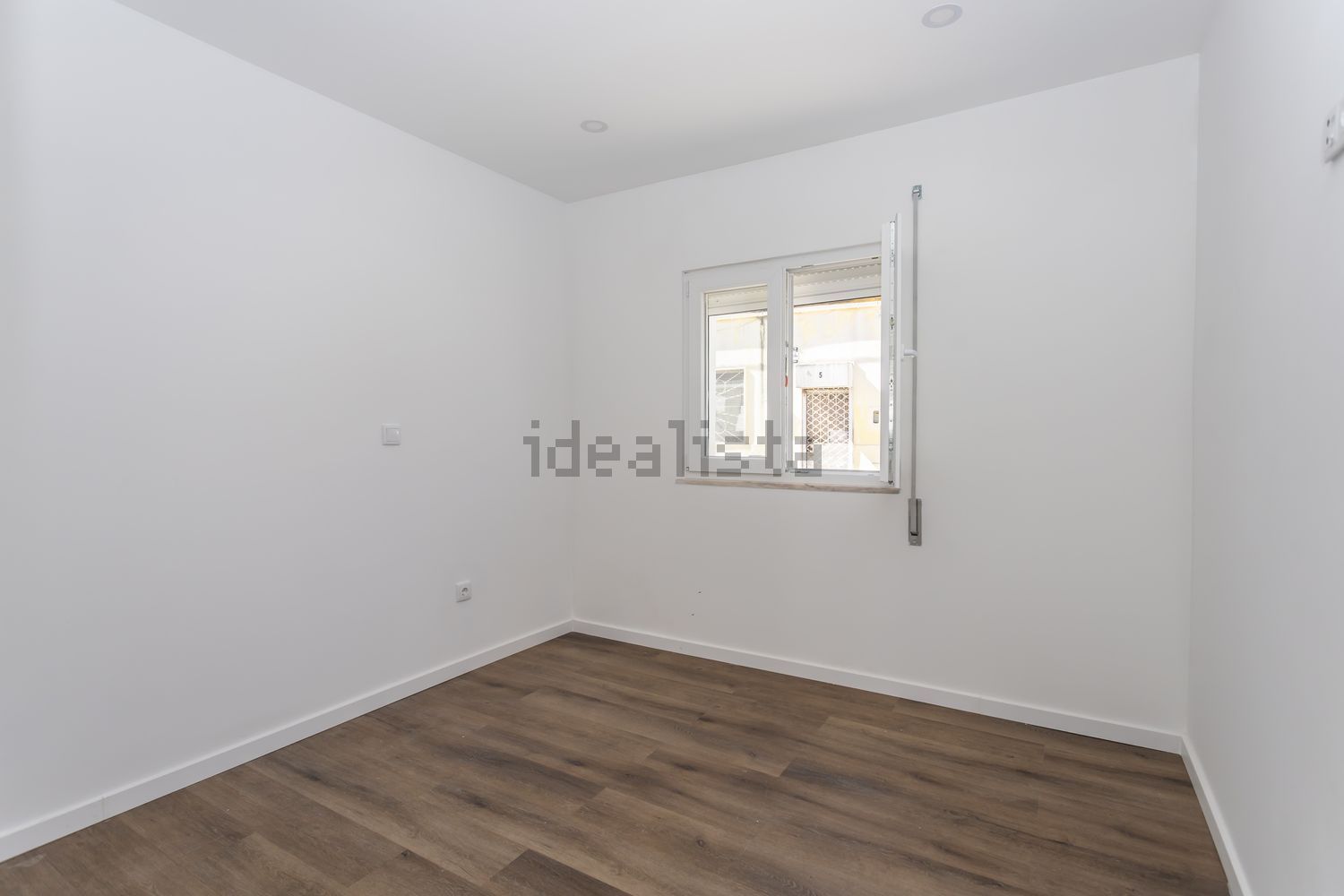 双拼别墅出售在Rua da Independência, 12 - 居住