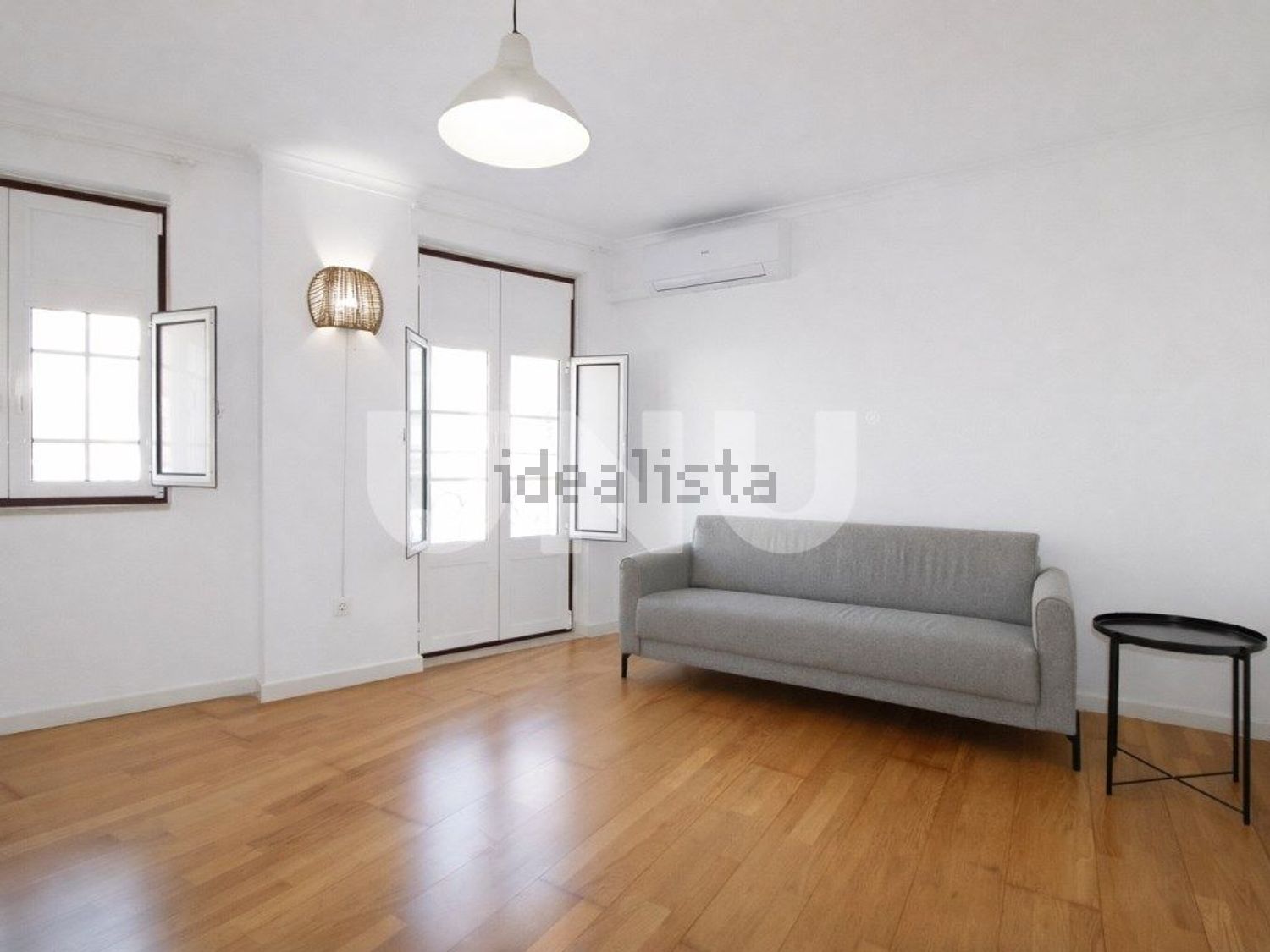 出租公寓 t2在Avenida Pedro Víctor, 31 - 客厅