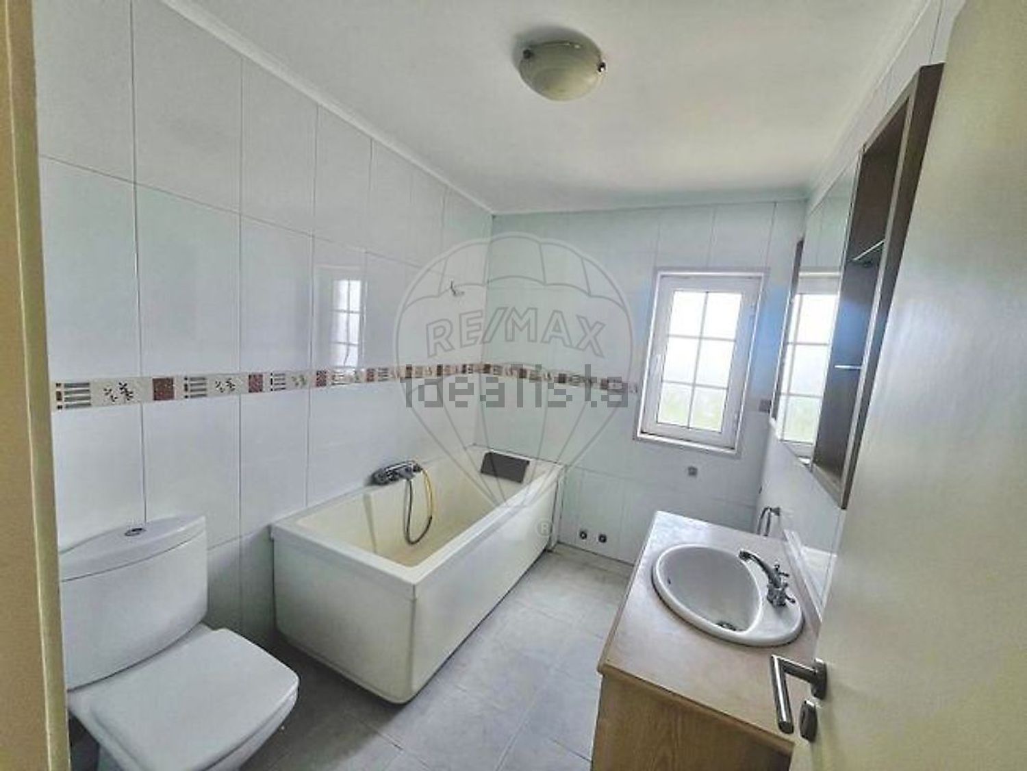 小楼房或独栋别墅出售在Rua do Cabeço - 卫生间