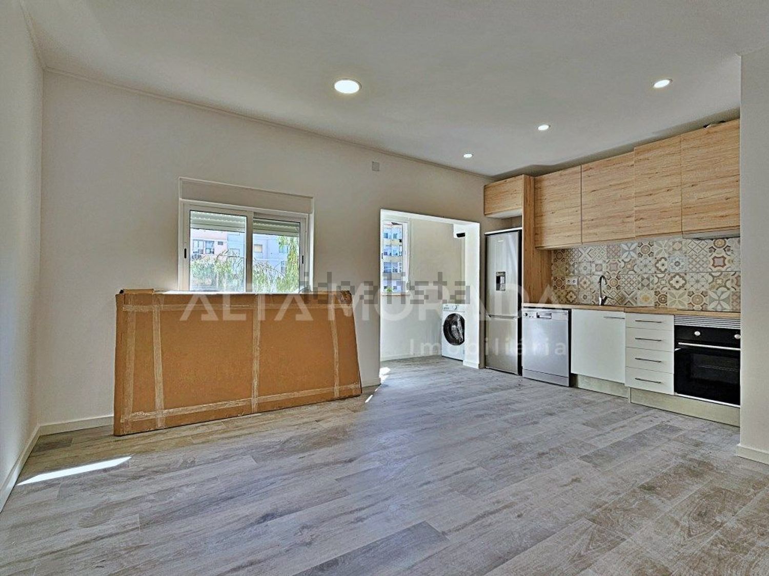 公寓 t2出售在Rua de Diu, 28 - 厨房