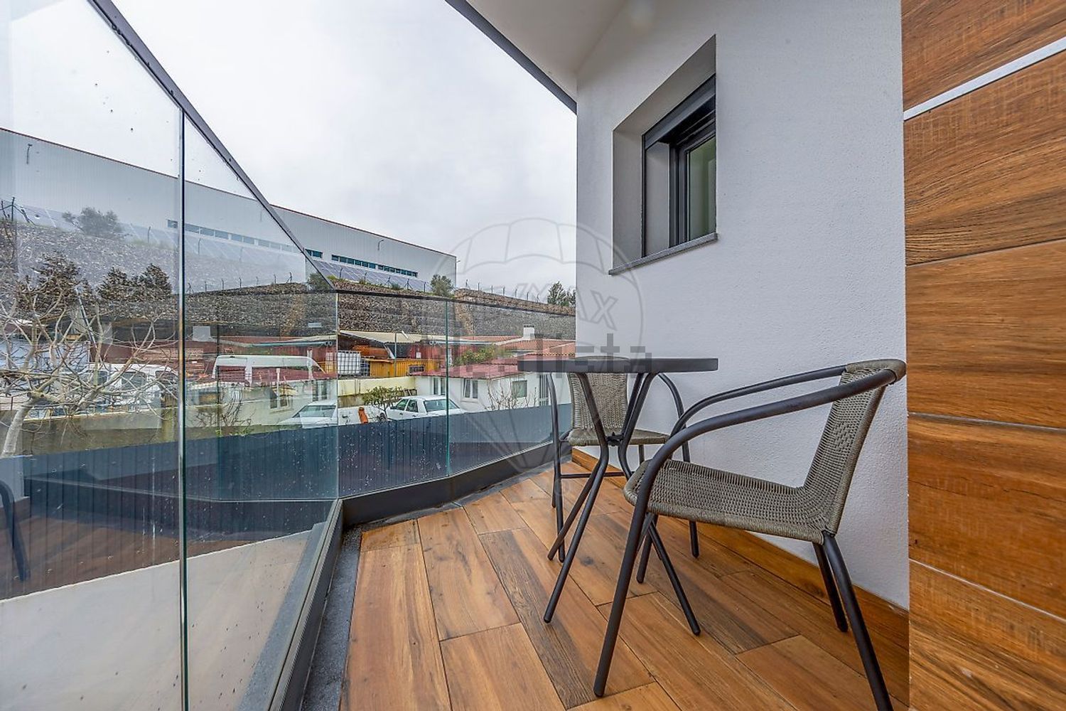 小楼房或独栋别墅出售在Rua da Ribeira - 阳台