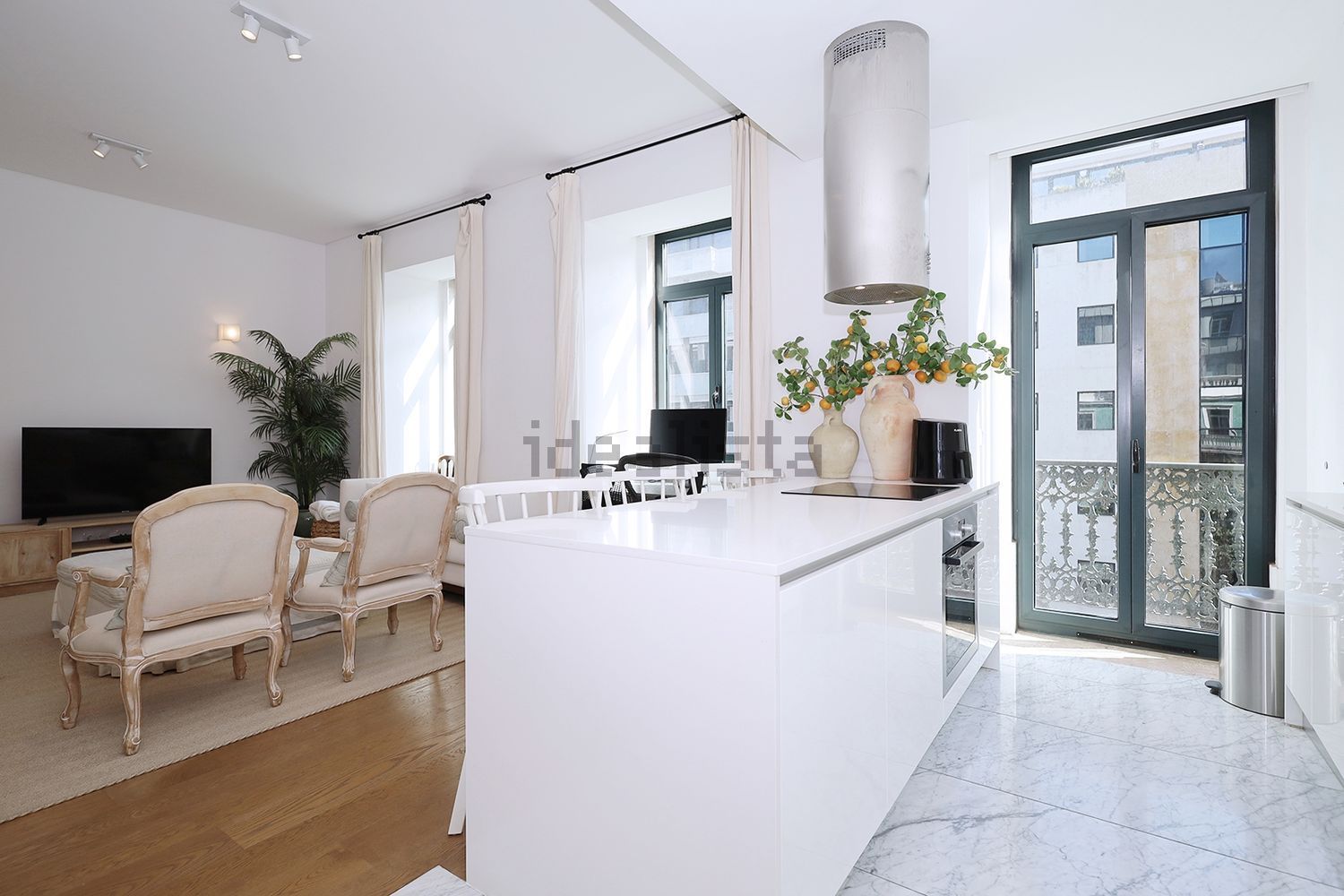 公寓 t2出售在Rua Duque de Palmela, 21 - 客厅