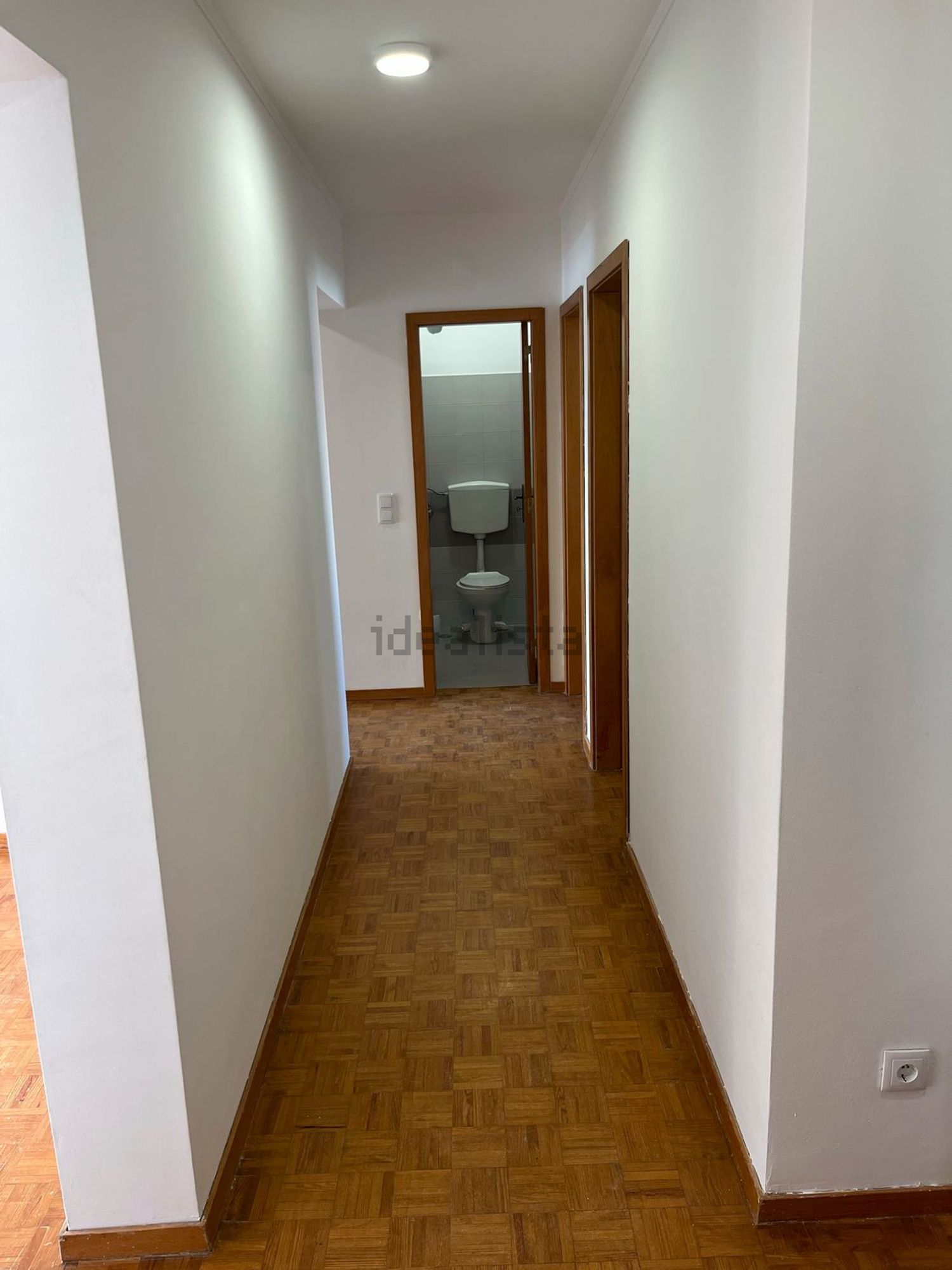 出租公寓 t3在Praça Aristides Mendes, 4 D - 过道